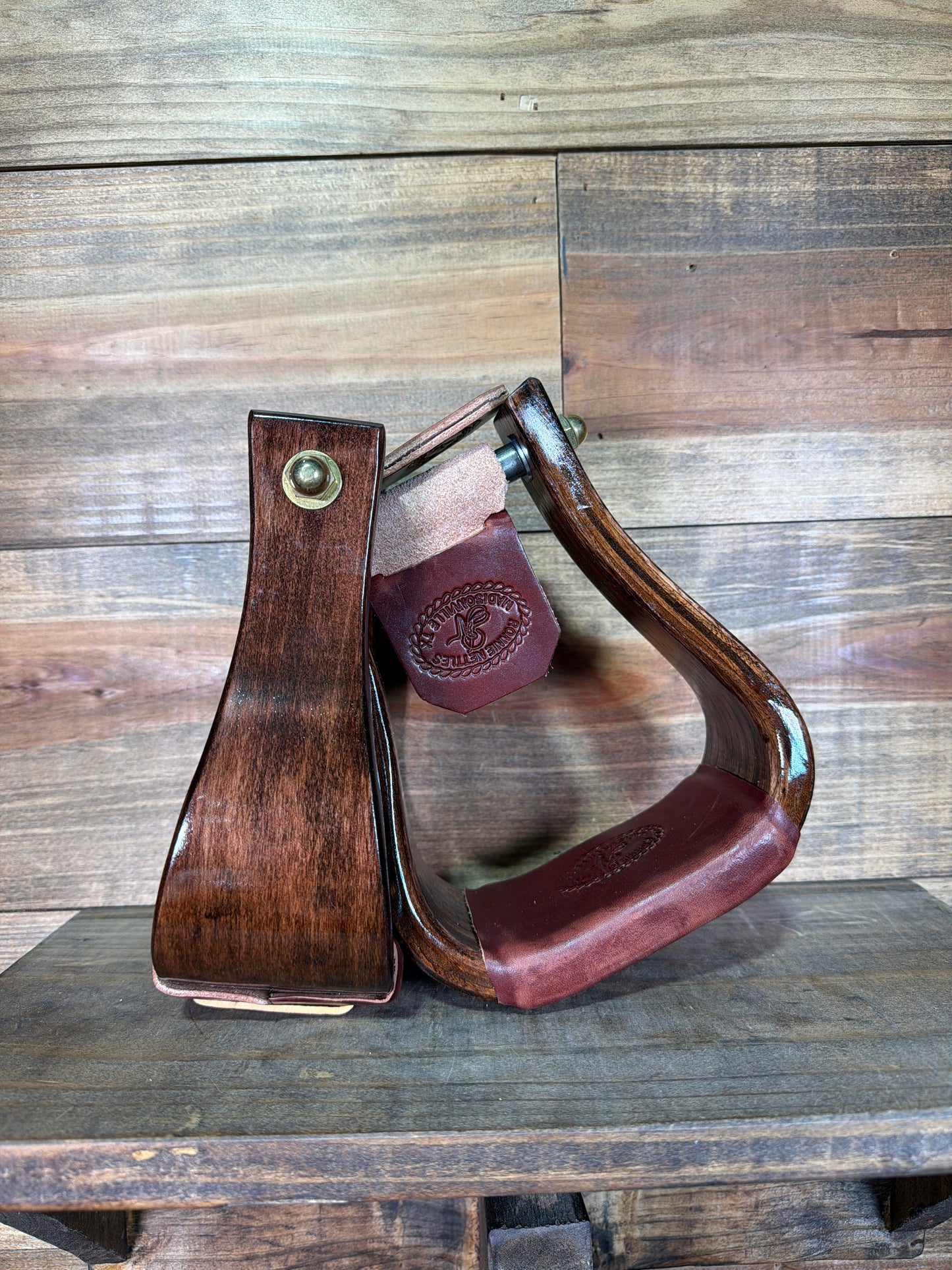 Nettle 3" Flatbottom Cherry