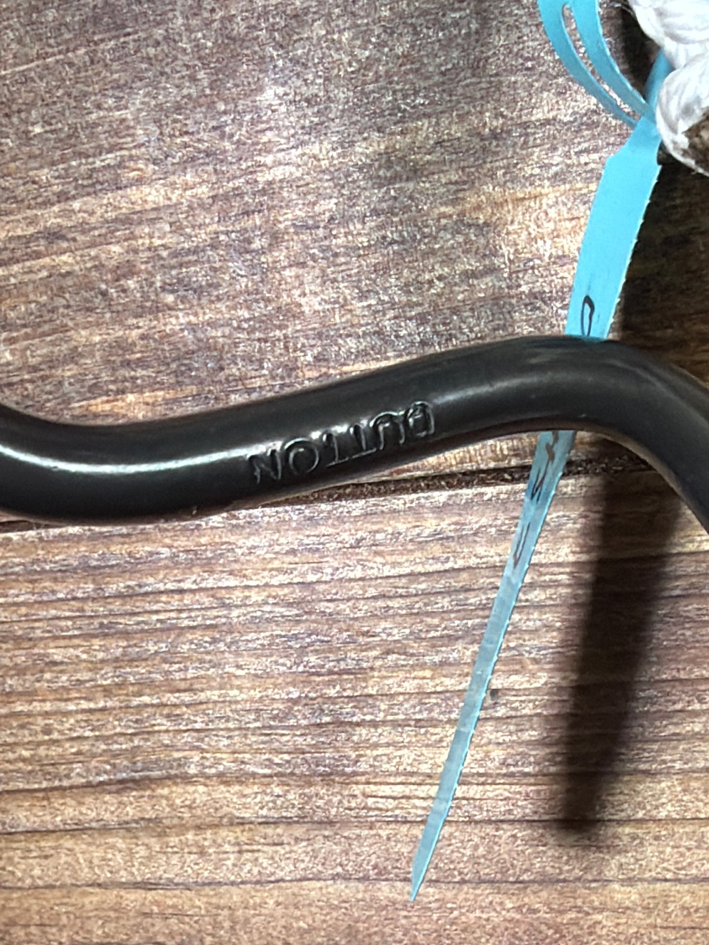 07-HS2 Dutton Medium Port Twisted Pretzel