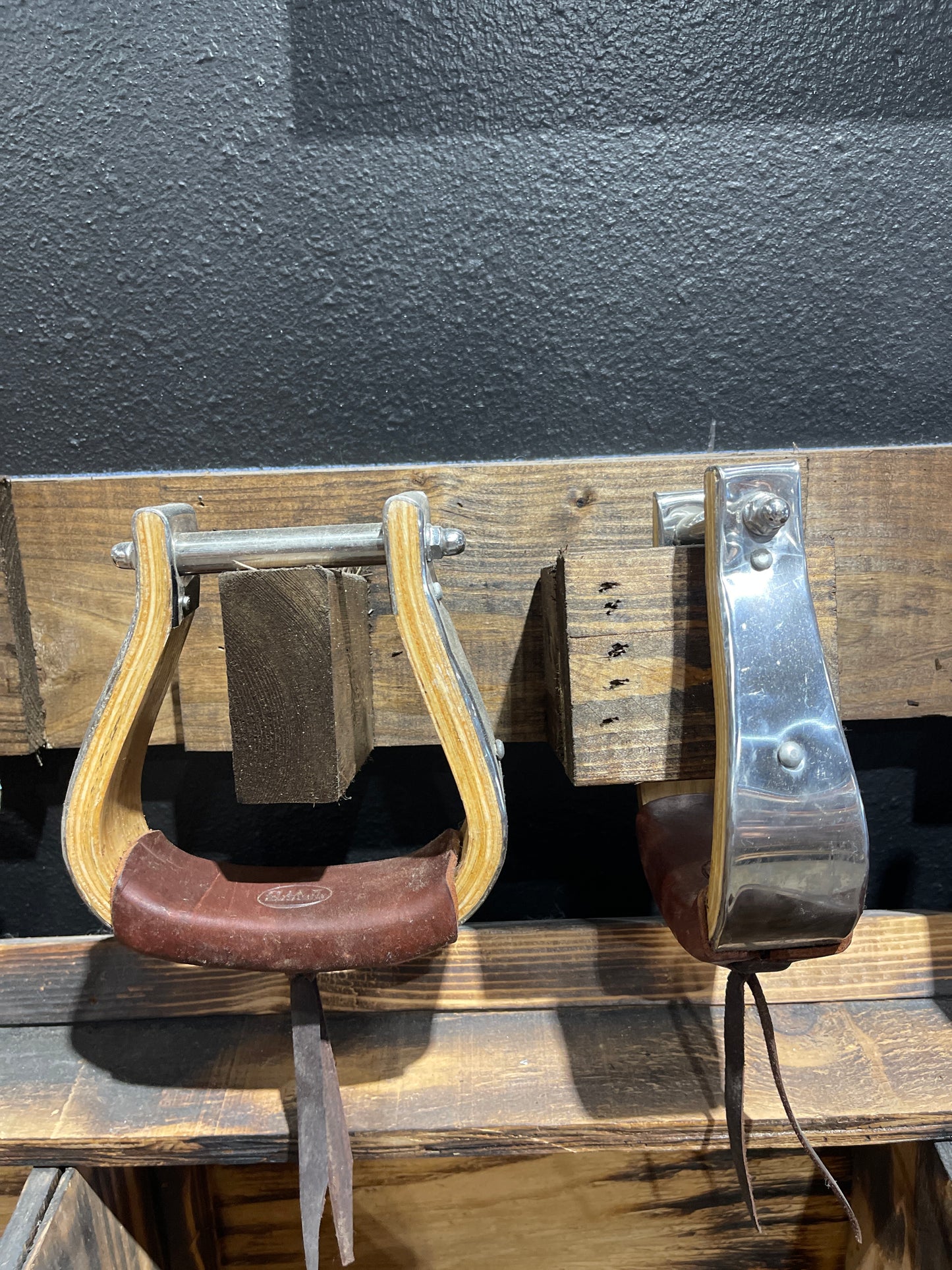 2" Bell Stirrups