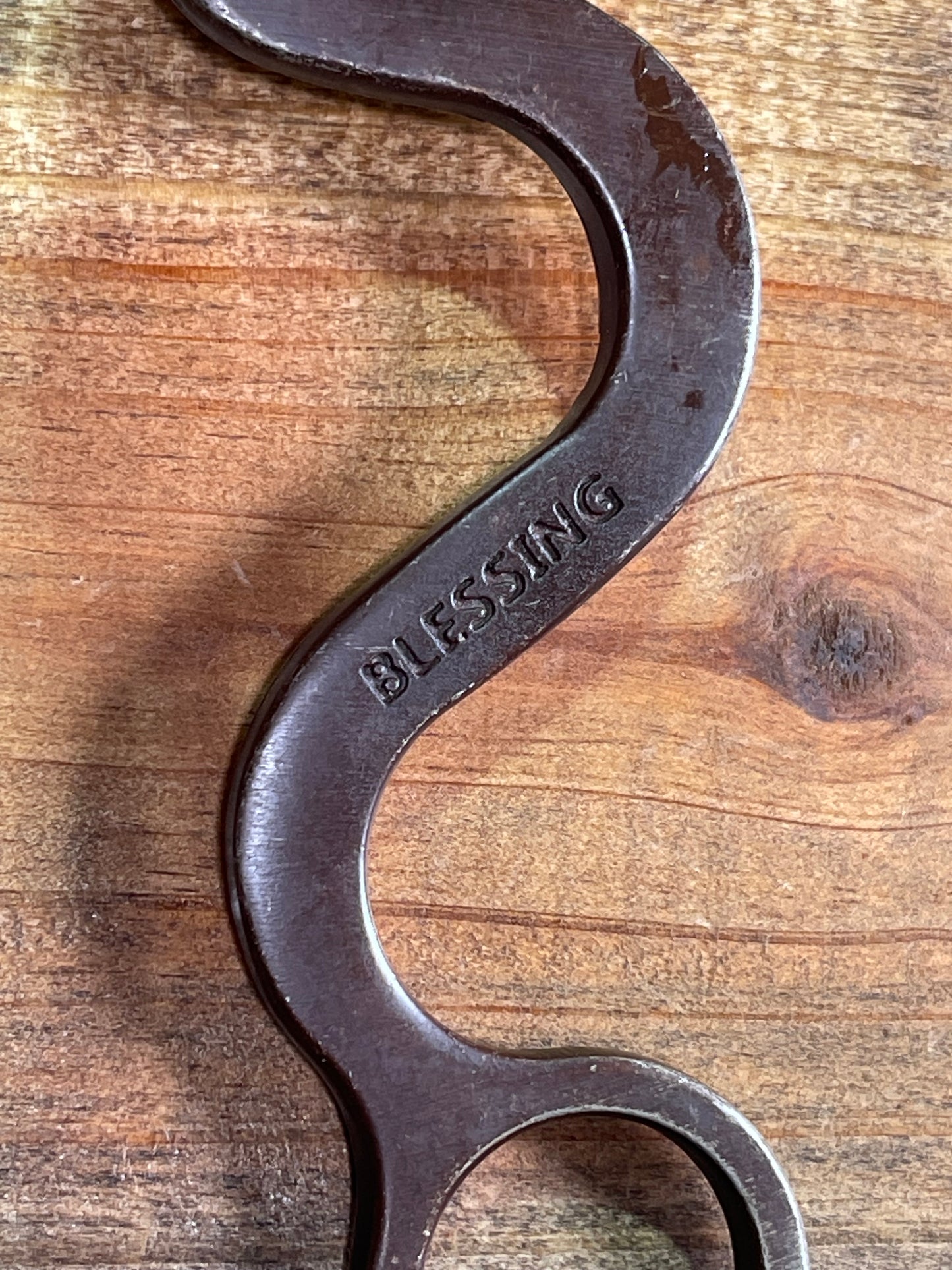 ISBIT85 Blessing Bits Large Port 8" Chain Bit