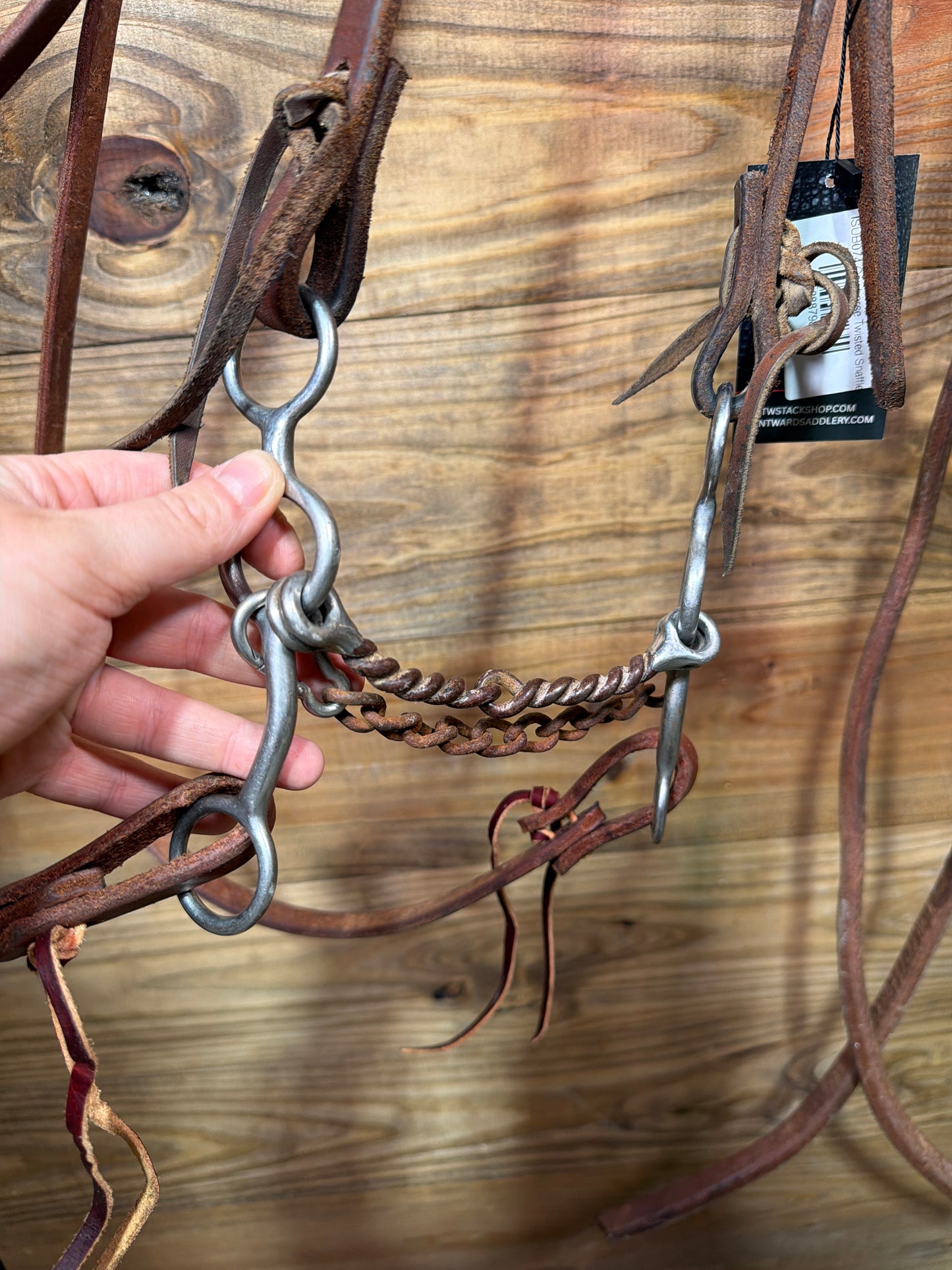 ISUB074 Cowhorse Twisted Snaffle