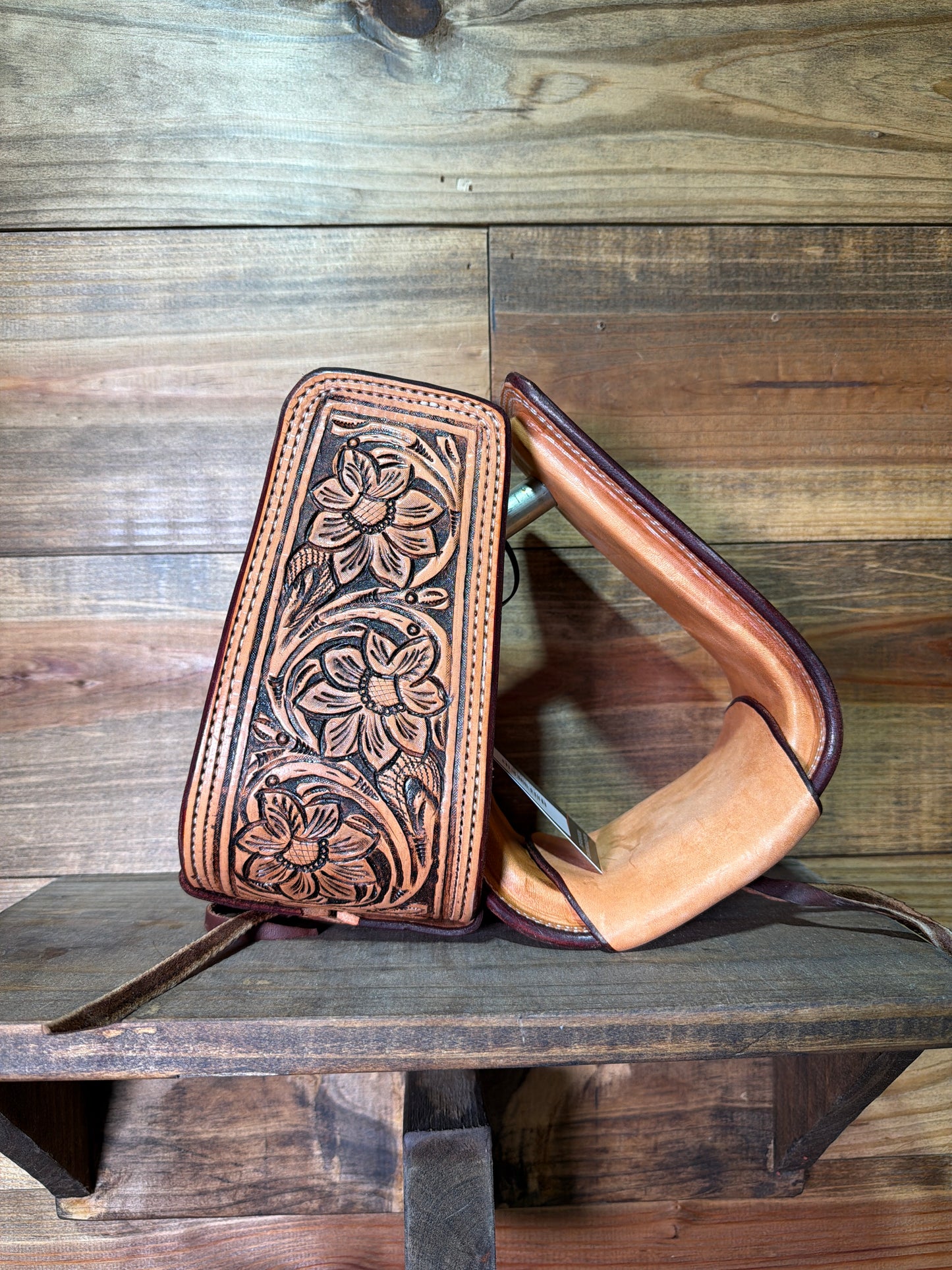 #7 Tooled Stirrup