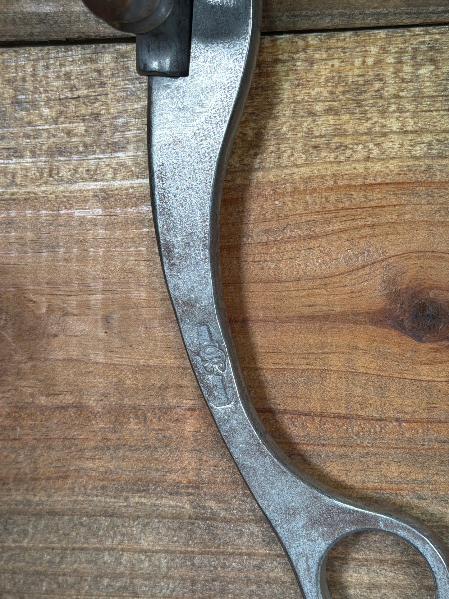 ISBIT170 Josh Ownbey Twisted Hinge Port