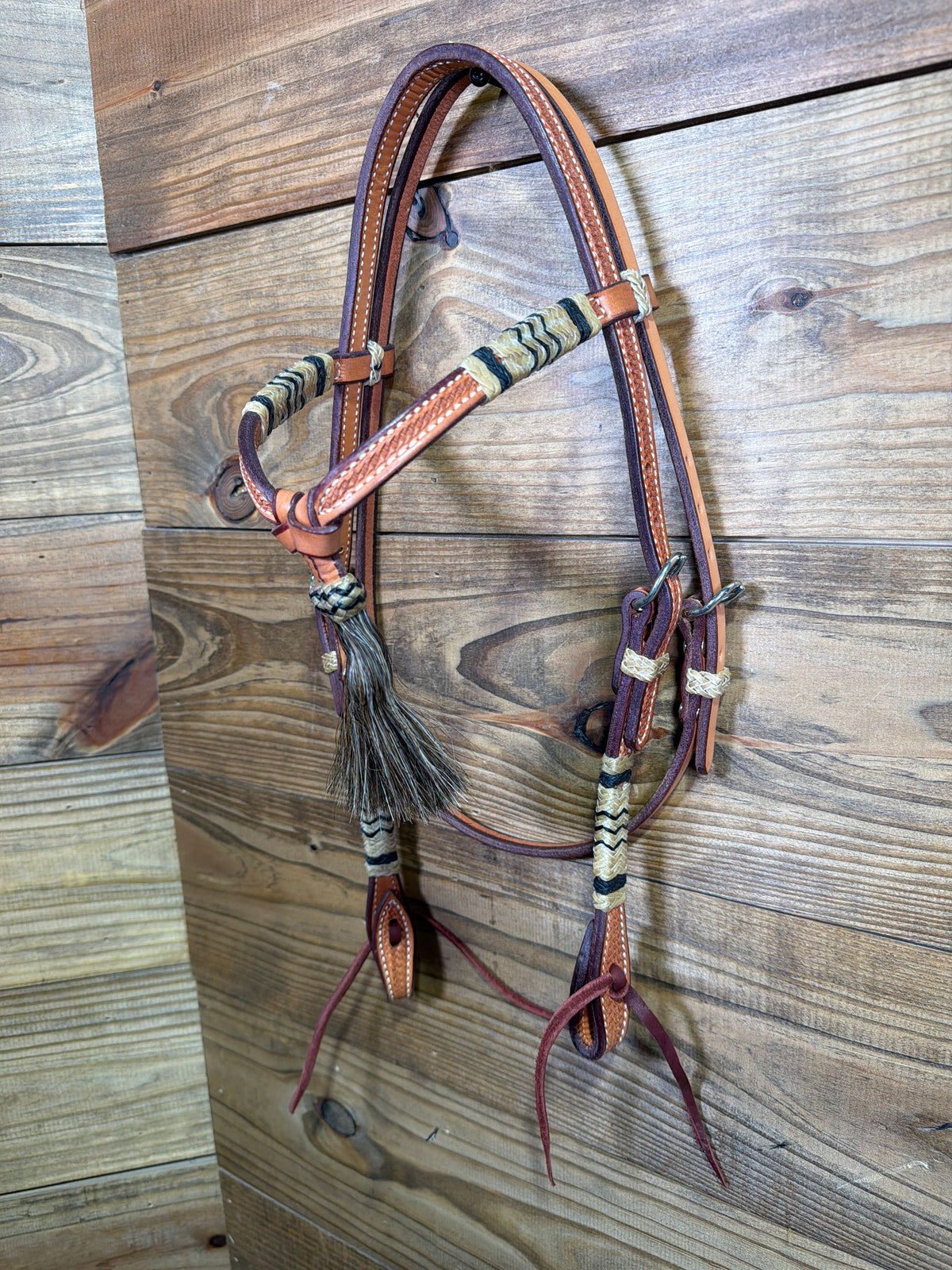 Natural Futurity with natural Rawhide Brown Tassel