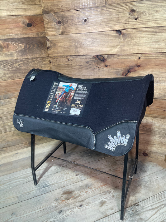 53 Best Ever 32x32 & 1" Black Pad Black Leathers