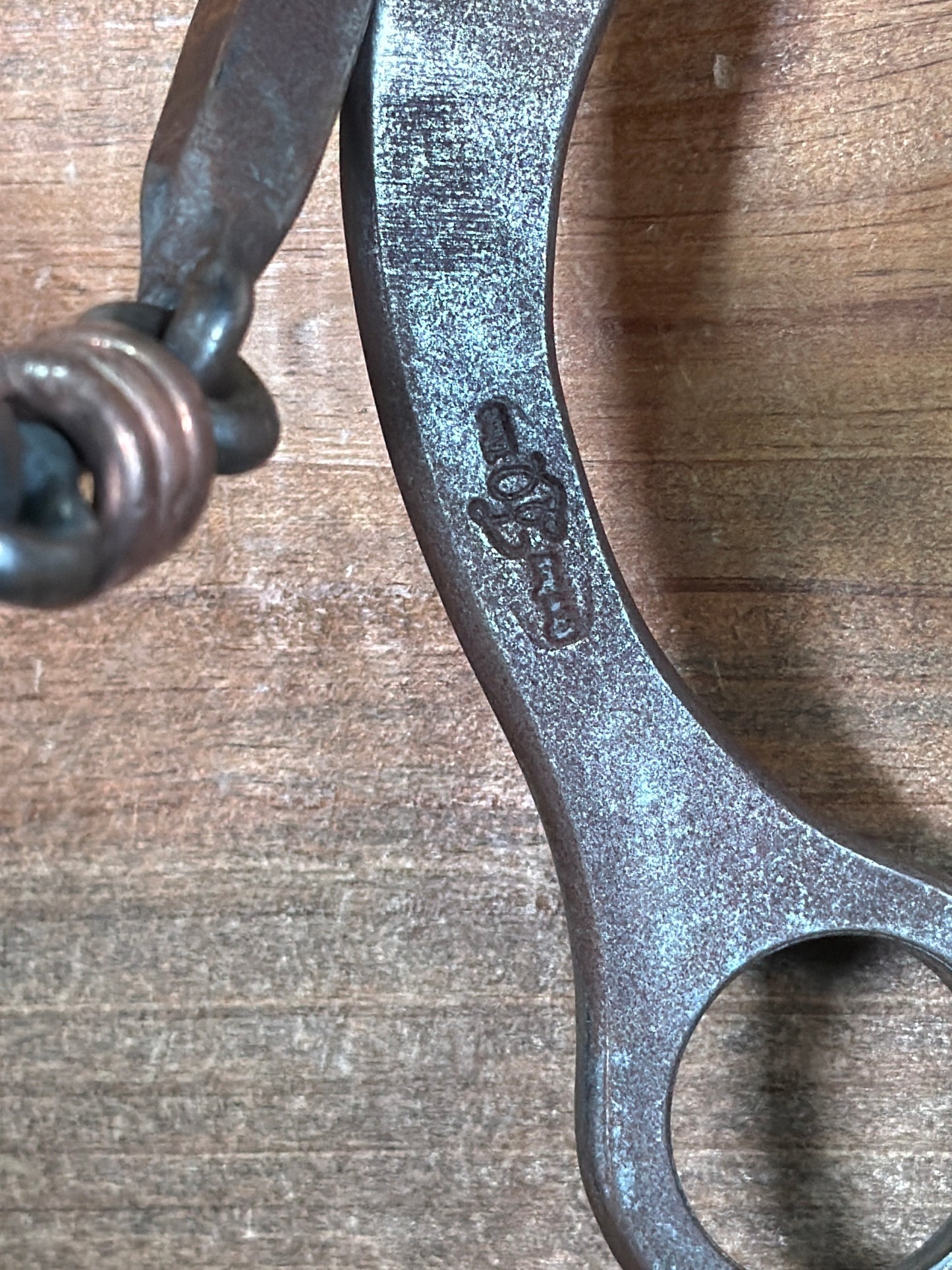 ISBIT202 Josh Ownbey Jr Cowhorse Heavy Shank