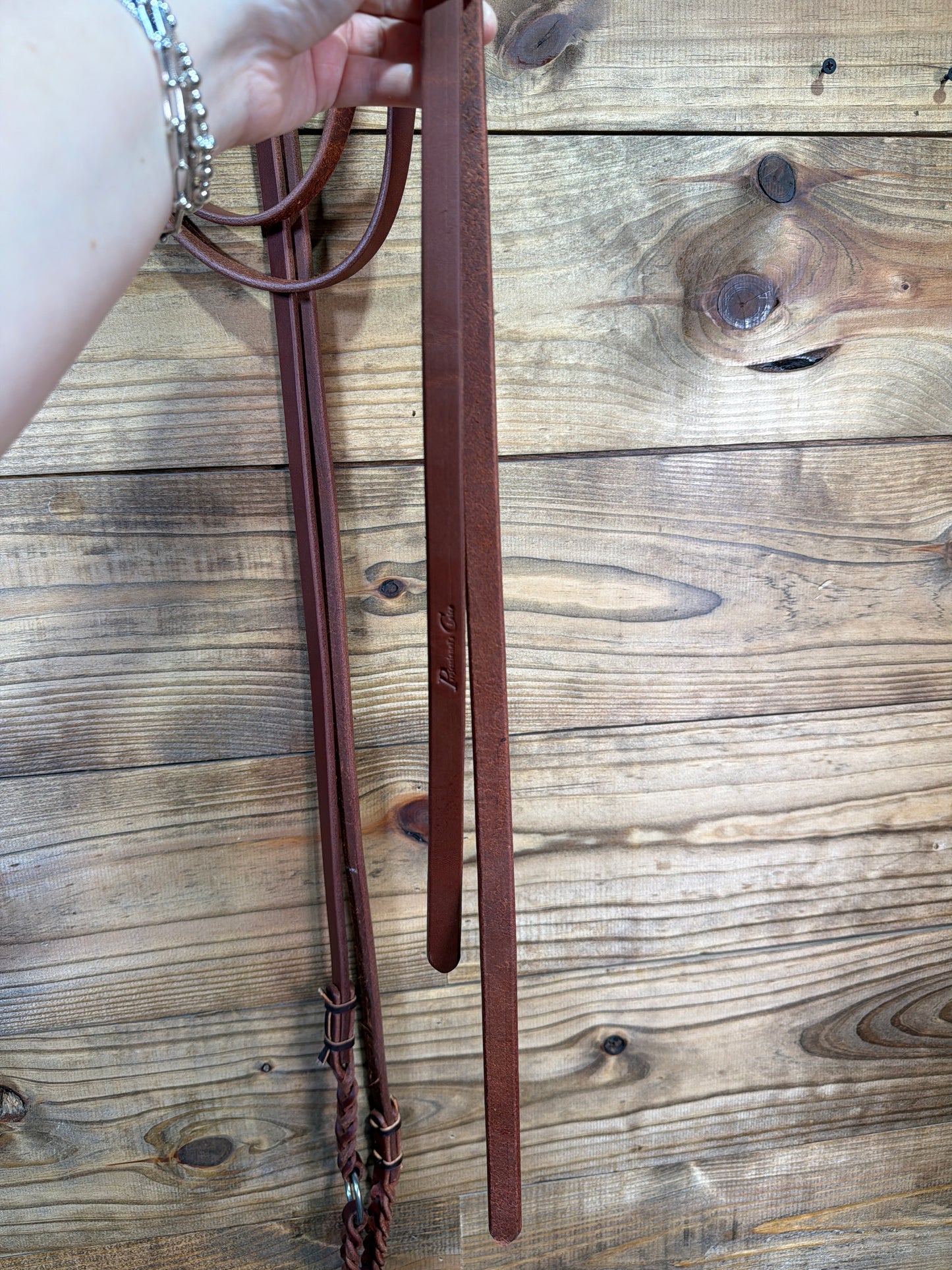 RH7185 Ranch Bleeding Heart Ring Split Reins 5/8"