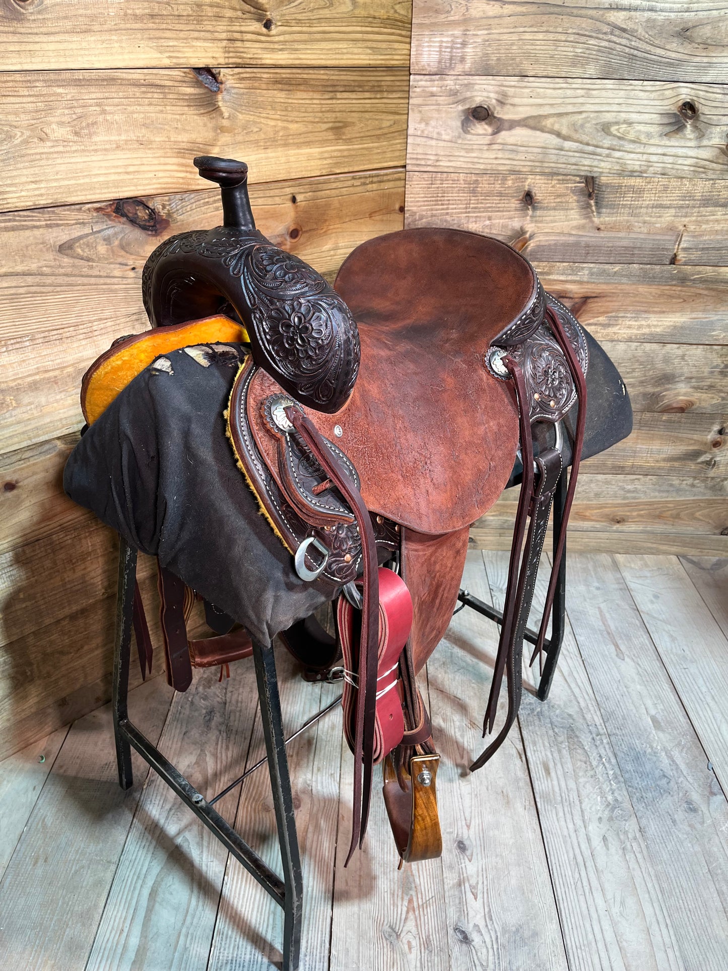 Trent Ward Ranch Cutter ISUSED1957