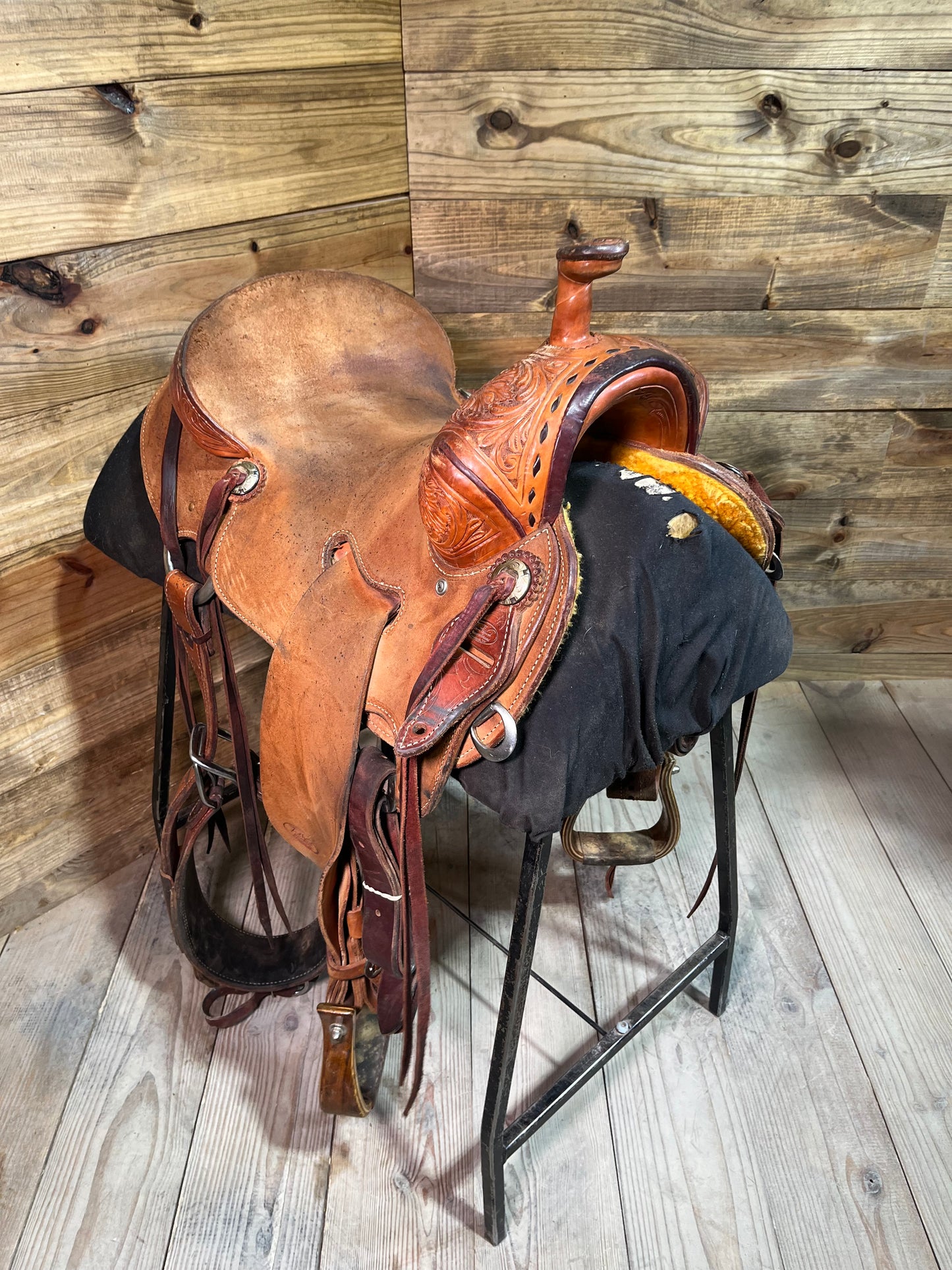 Trent Ward BW Ranch Cutter ISUSED1987