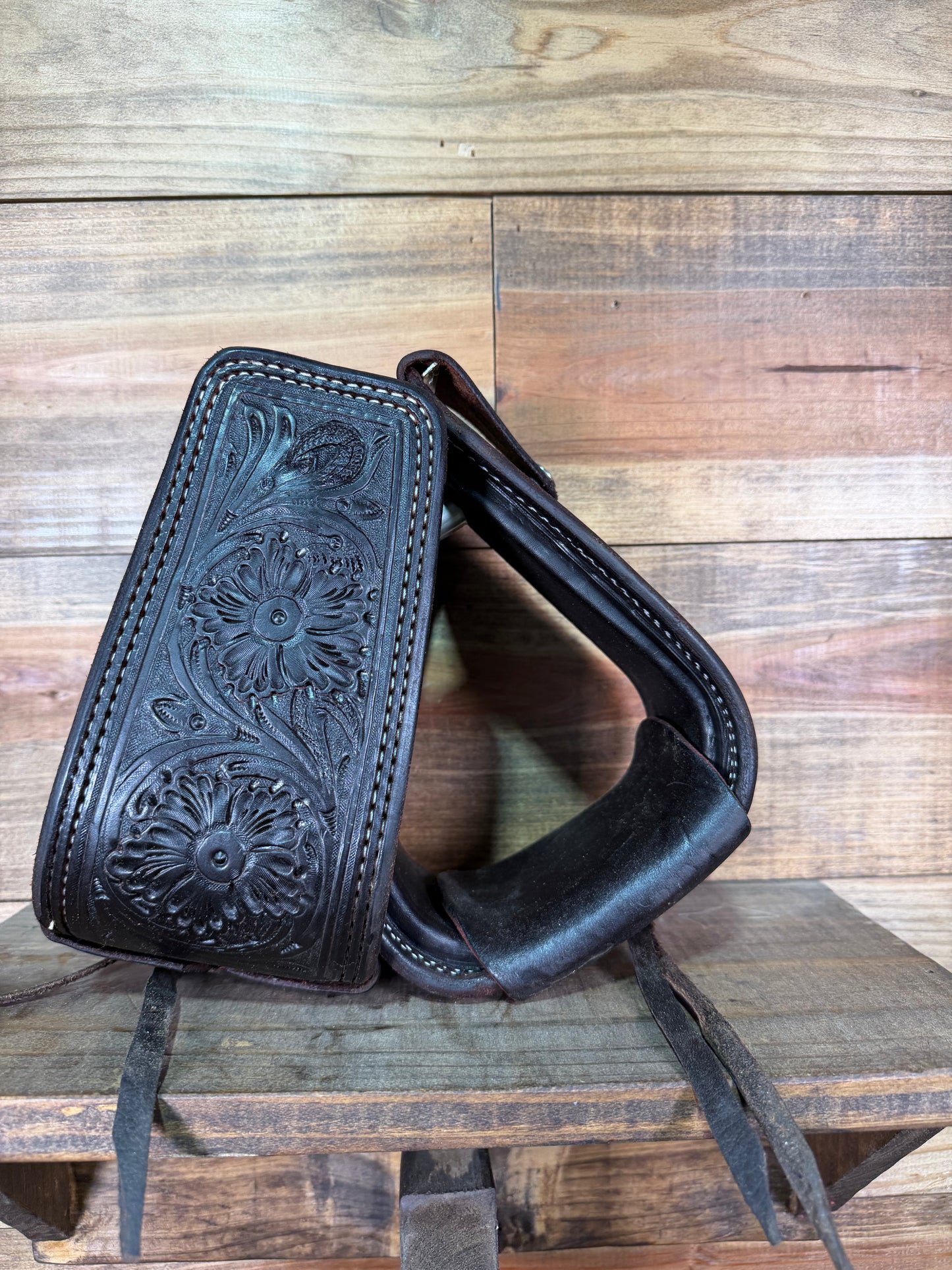 Tooled Stirrup #3