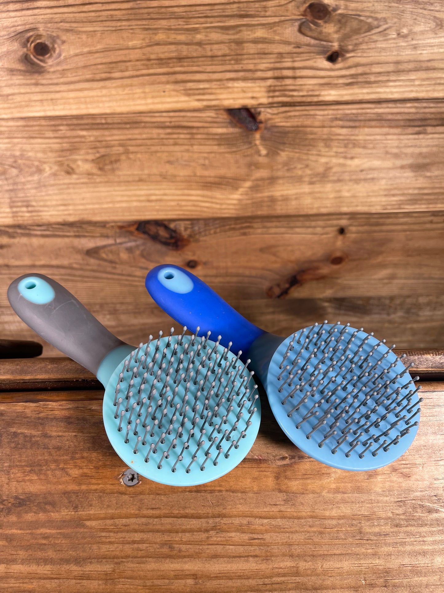 Round Mane & Tail Brush