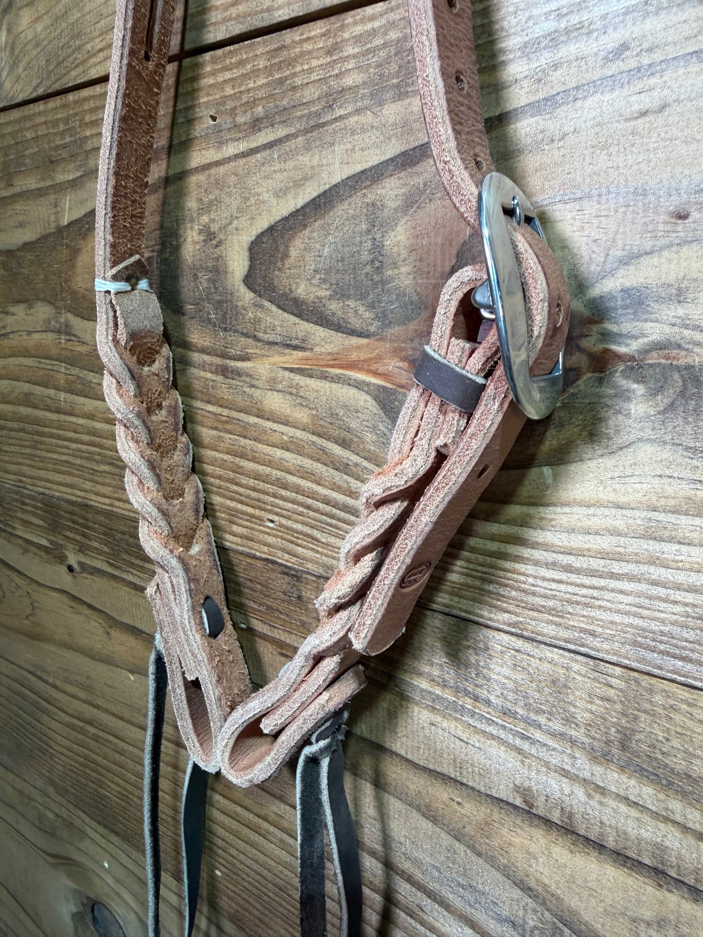 42 Slip Ear HS B's Maker Tack