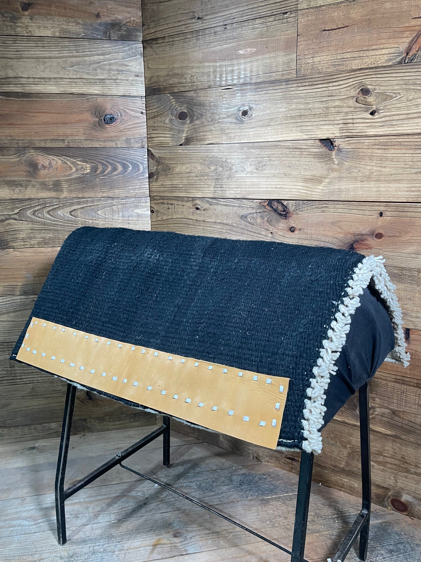 Casa Zea Black Navajo Pad