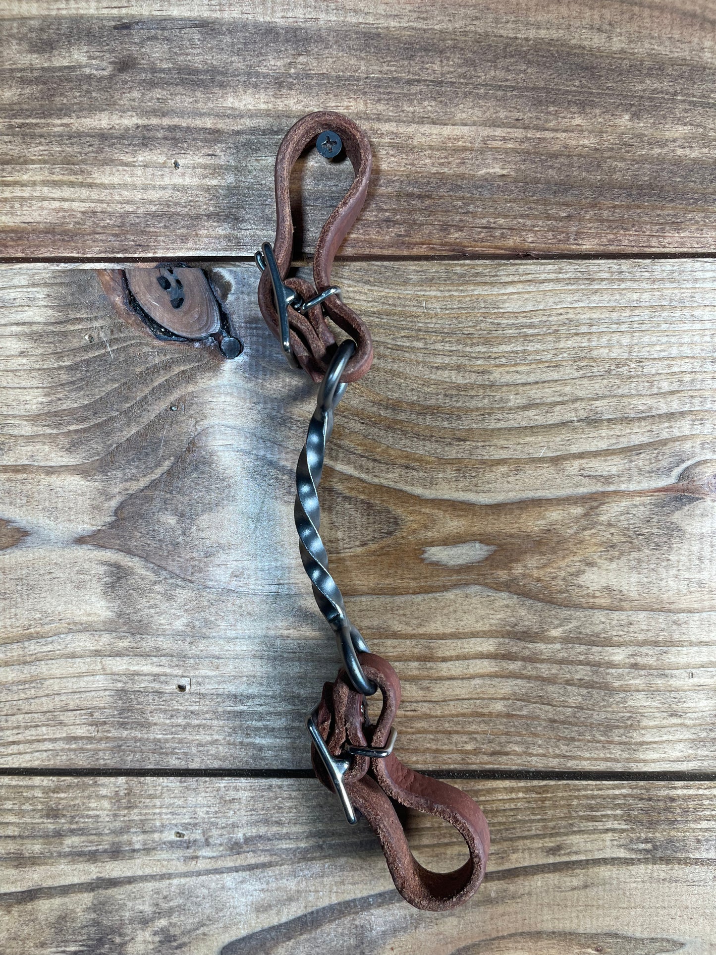 Twisted Steel Curb Tight Twist