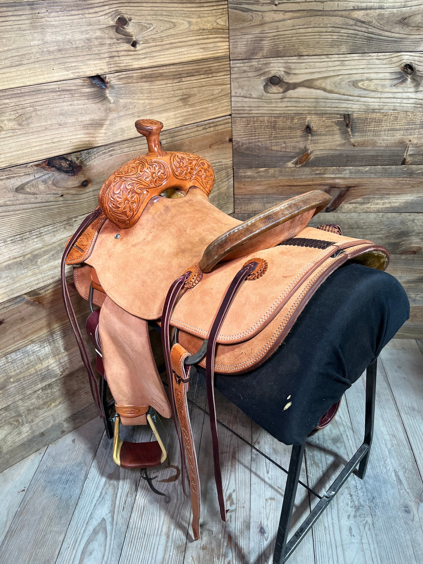 Cowboy Custom Ranch Saddle ISCC009