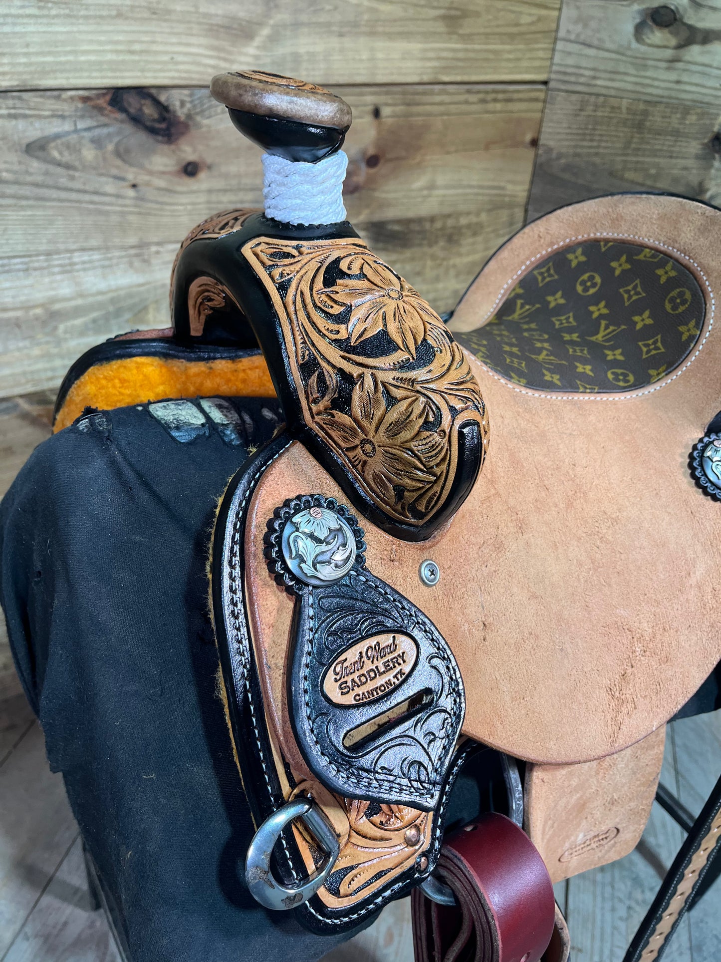 Trent Ward Youth Roper ISKS96-25