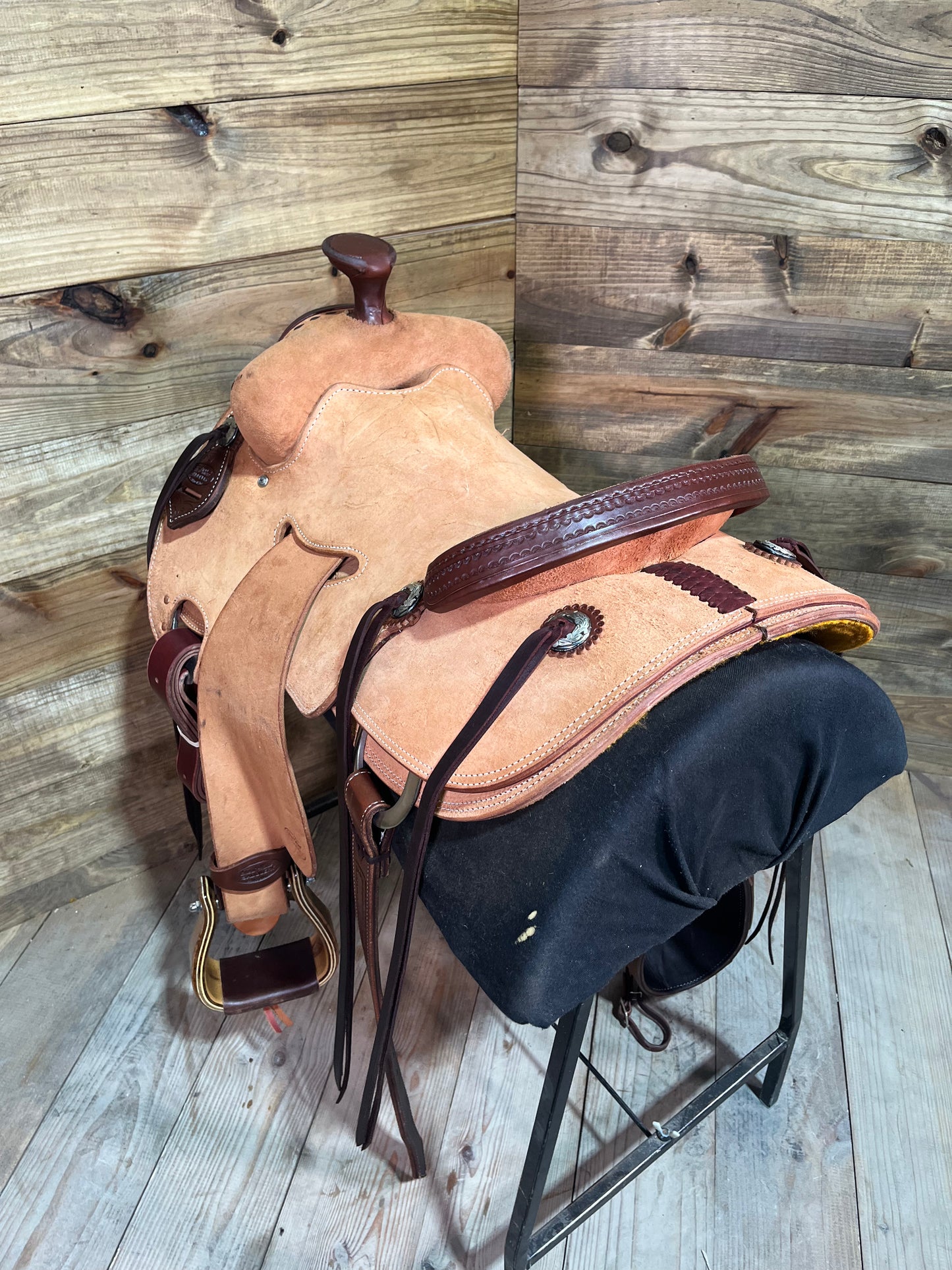 Trent Ward Tuscon Rancher ISRS652-25