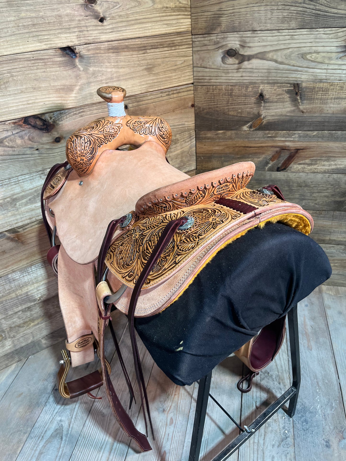 Trent Ward Tucson Rancher ISRS667-25