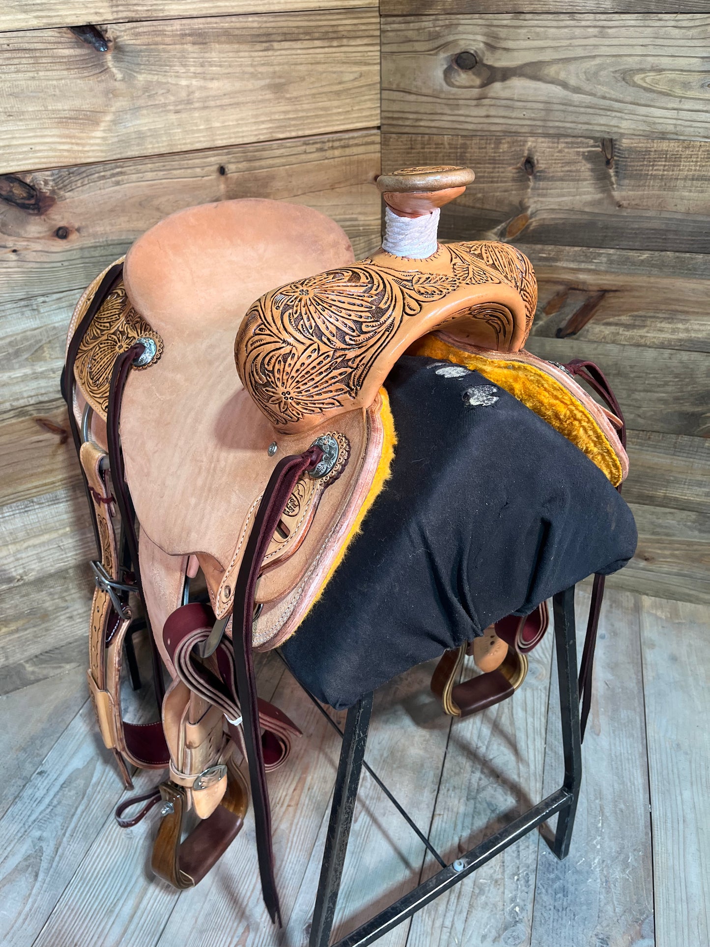 Trent Ward Tucson Rancher ISRS667-25
