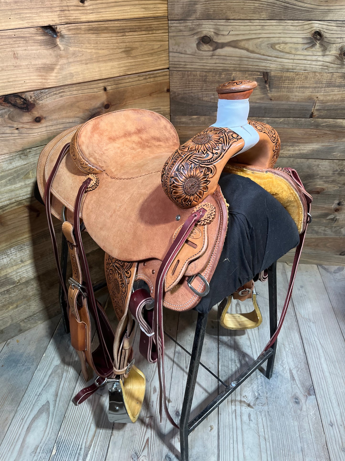 15 3/4” Cowboy Custom Ranch Roper ISCC024