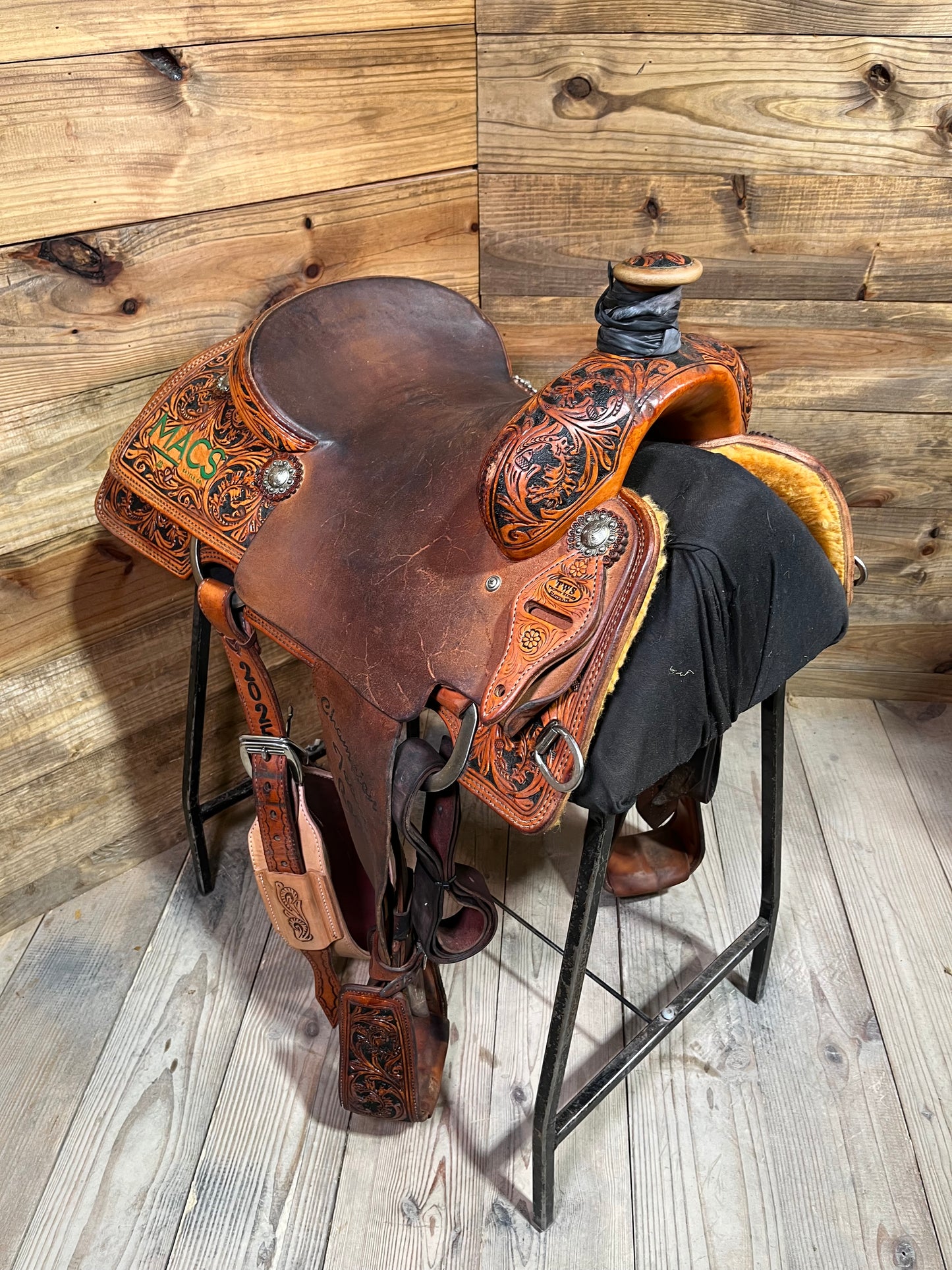 14 3/4” Trent Ward TWS Trophy Roper ISUSED2264