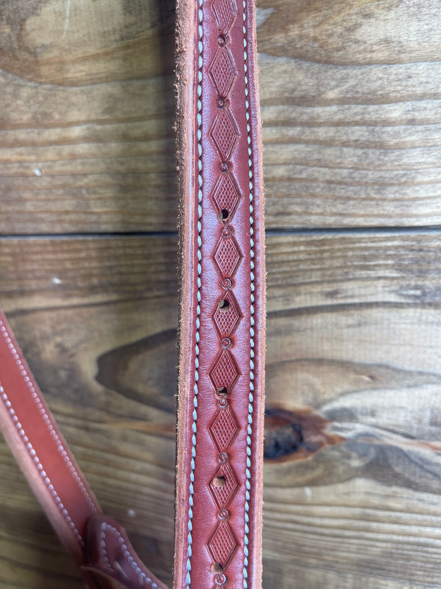 Medium Oil Diamond Tooled Split Ear