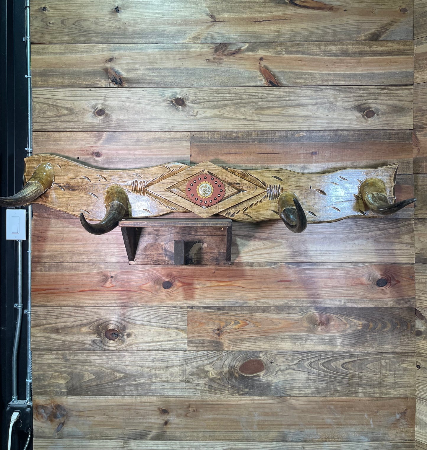 4 Horn w/ Concho & Leather Accent Piece Coat Wrack