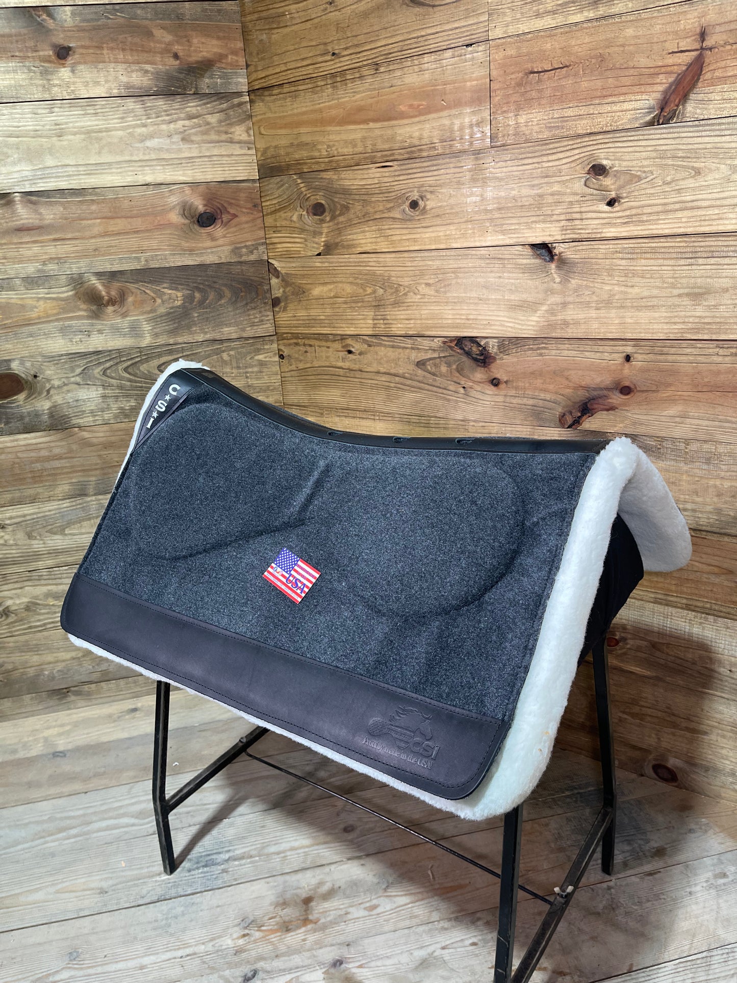 25 CSI Gray Standard Western Cut Medium Saddle pad
