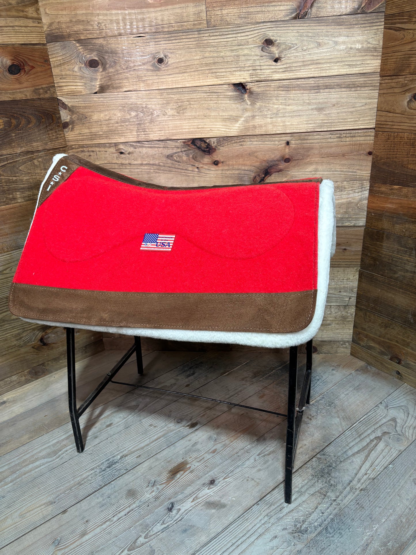 27 CSI Red Standard Western Cut Medium Saddle Pad