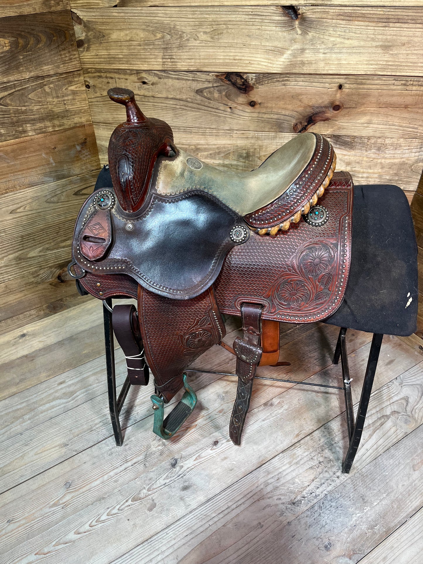 Martin (Sherry Cervi ) Barrel Saddle ISUSED1696