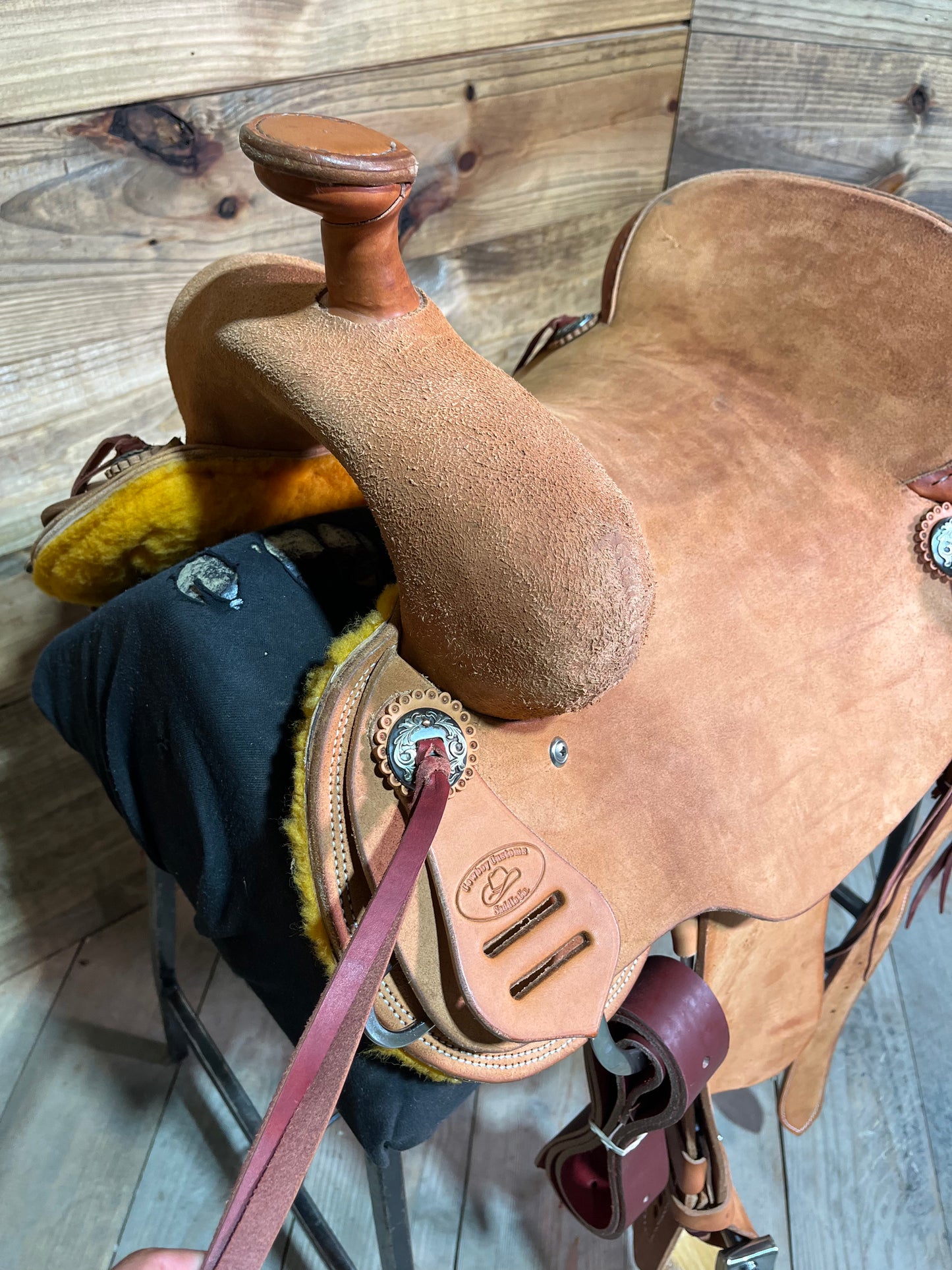 Cowboy Customs Ranch Saddle ISUSED1700