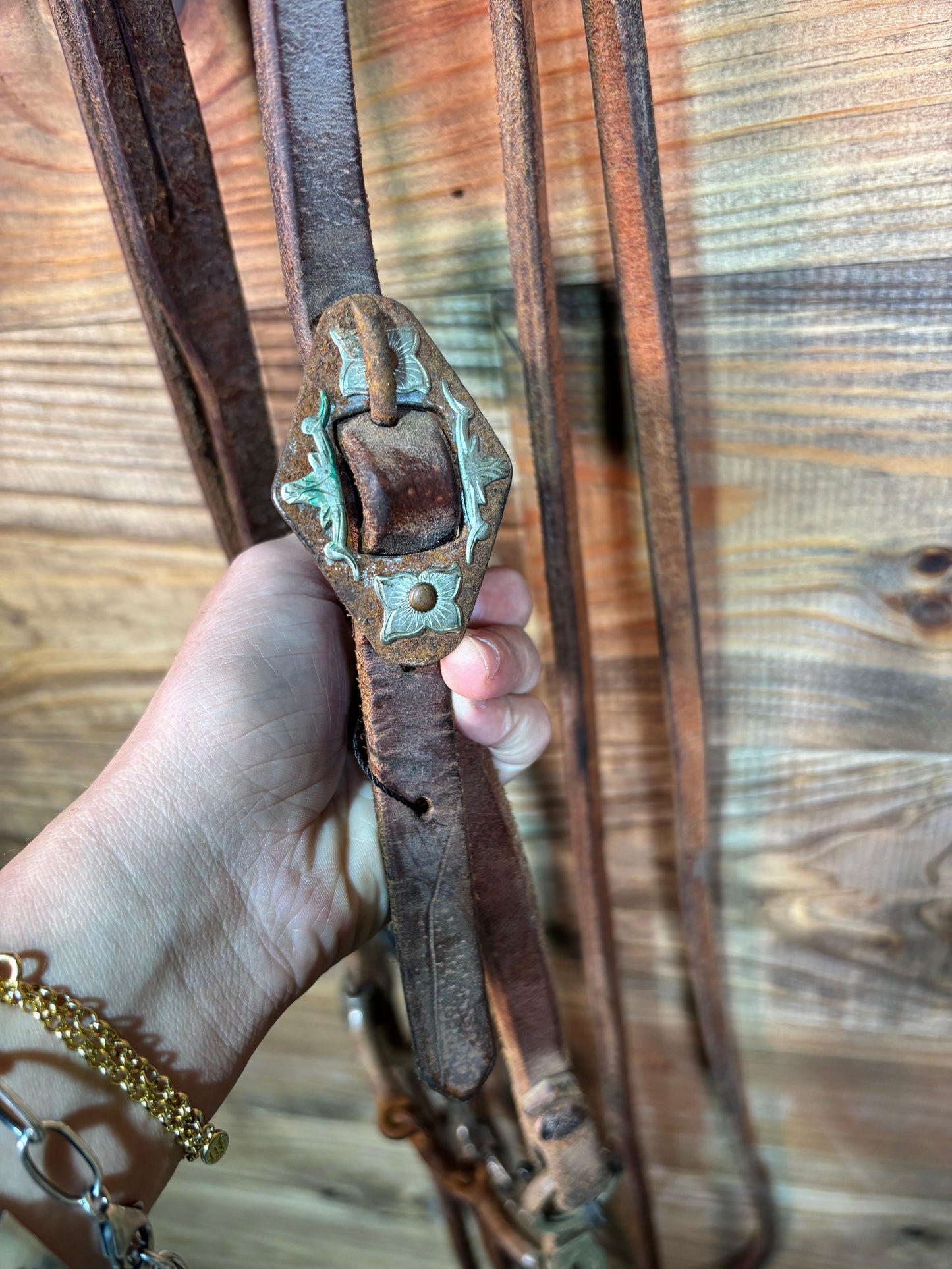 ISUB008 Classic Equine Dog Bone Snaffle Bridle