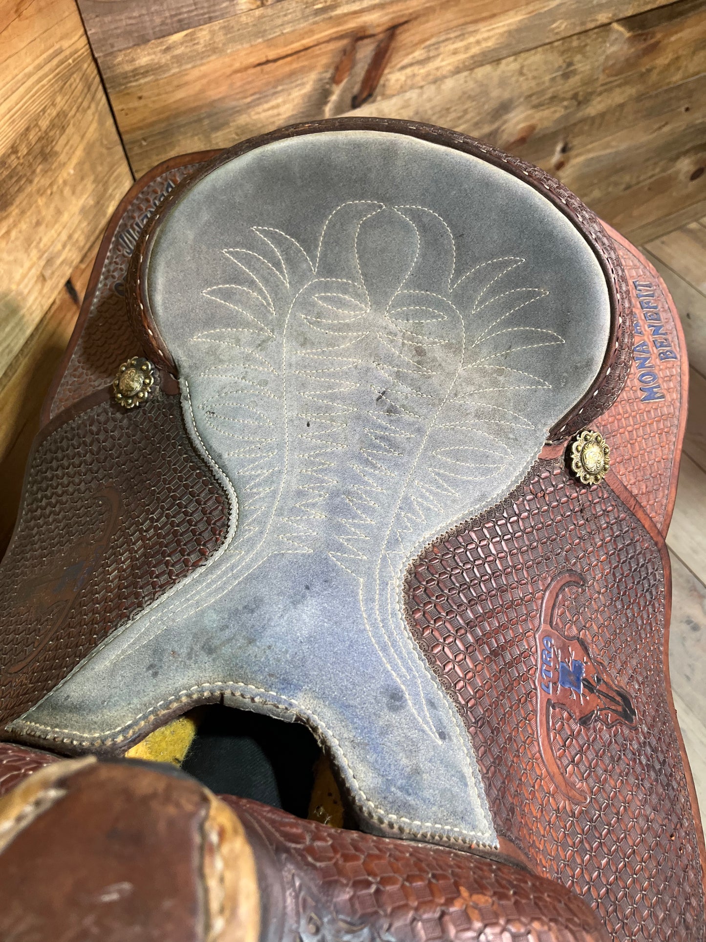 Cowboy Classic Roper ISUSED1710