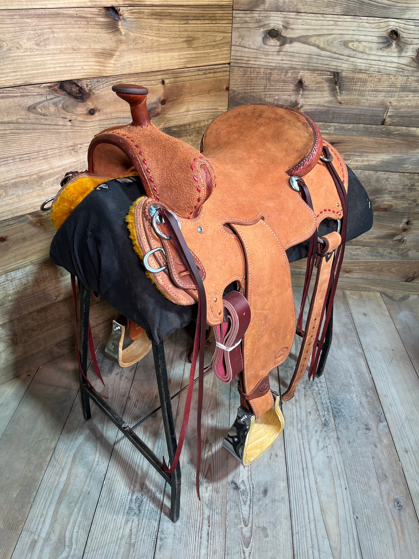 NEW Cowboy Custom Ranch Saddle ISUSED1715