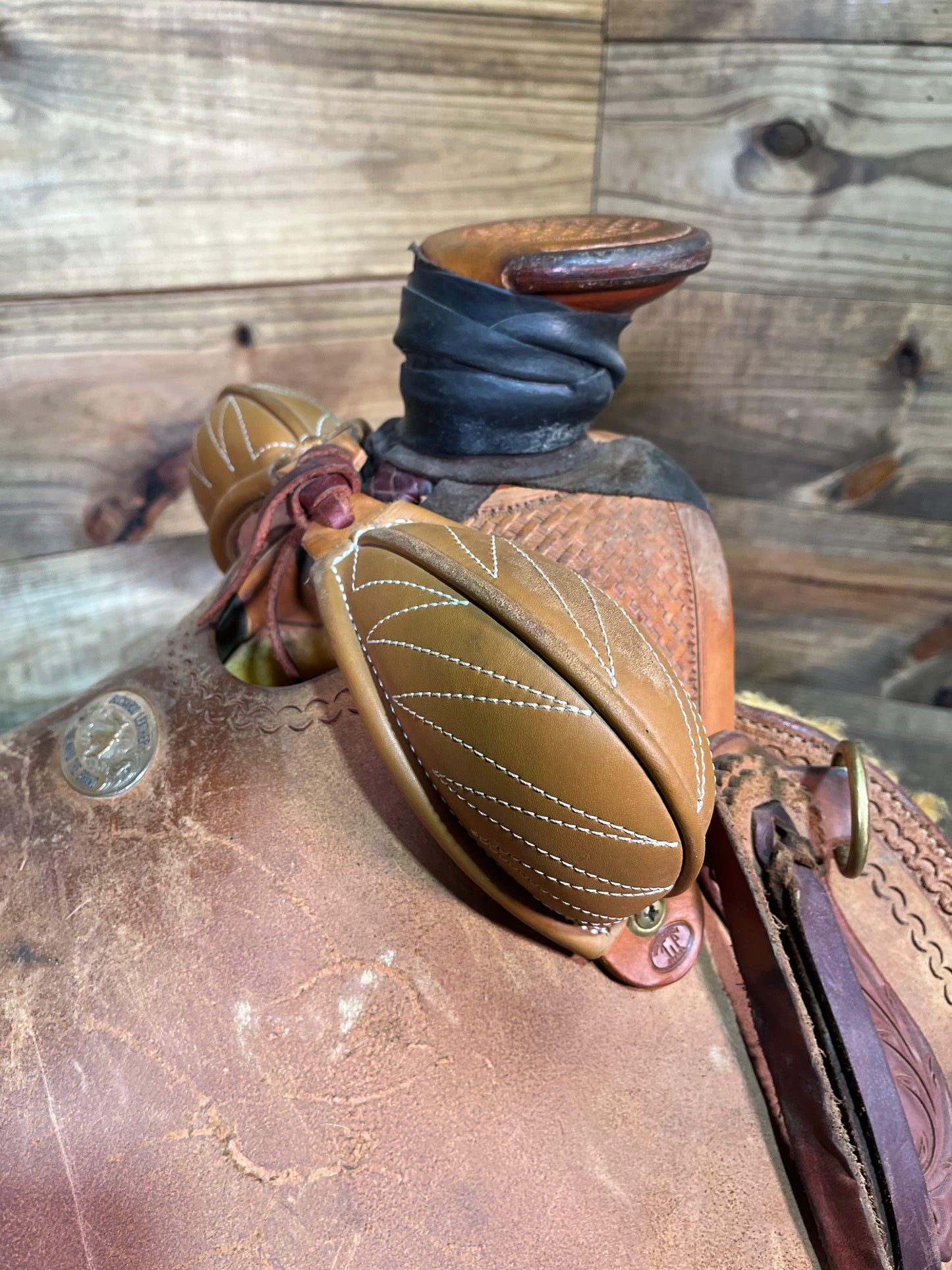 Buckaroo Leather Wade Saddle ISUSED1736