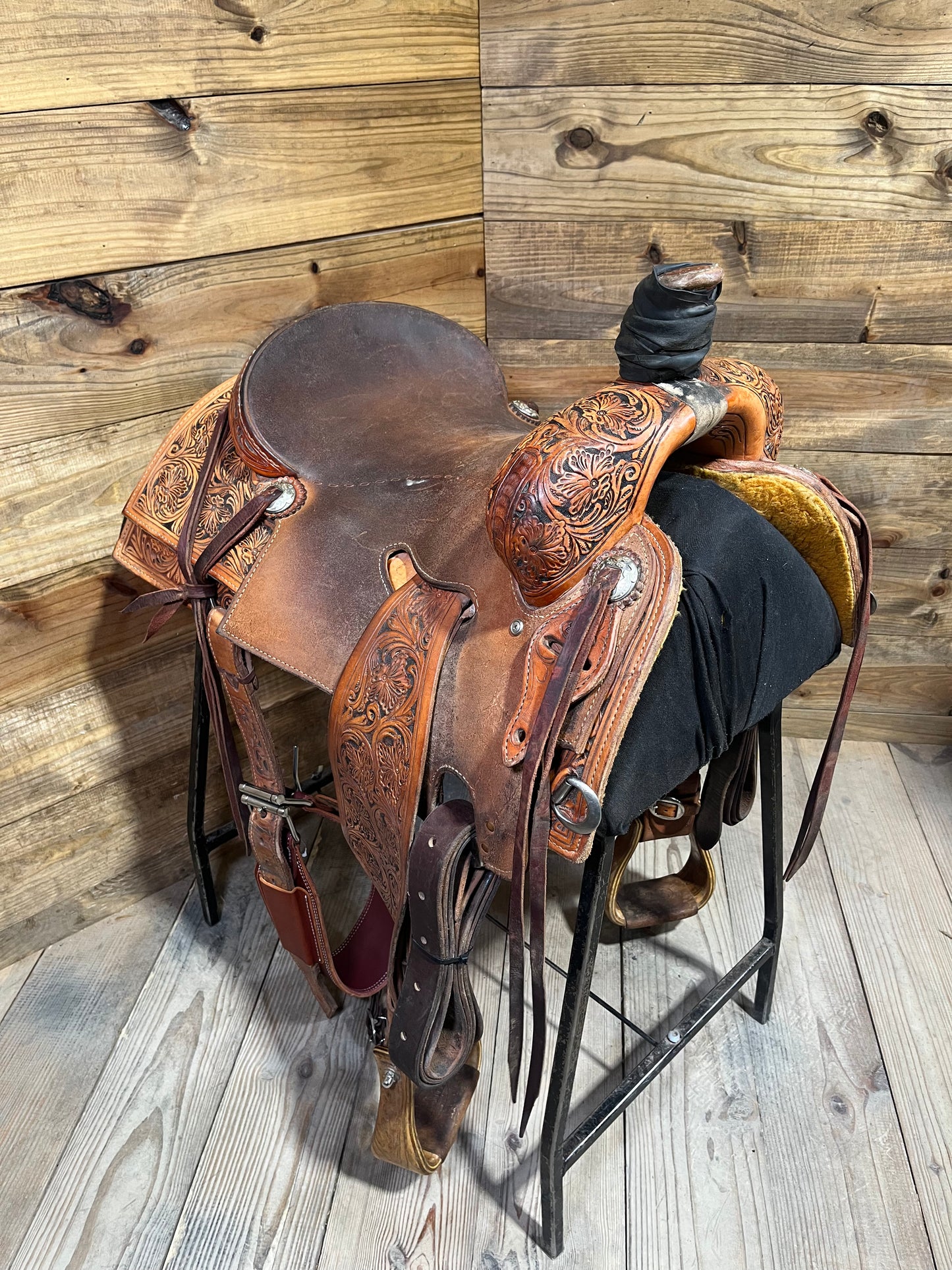 16" Trent Ward OY W/ LC Rancher ISUSED2399