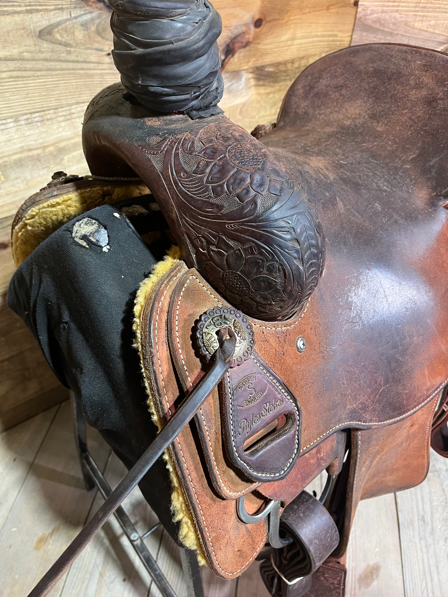 Draggin S Saddlery Roper ISUSED1752