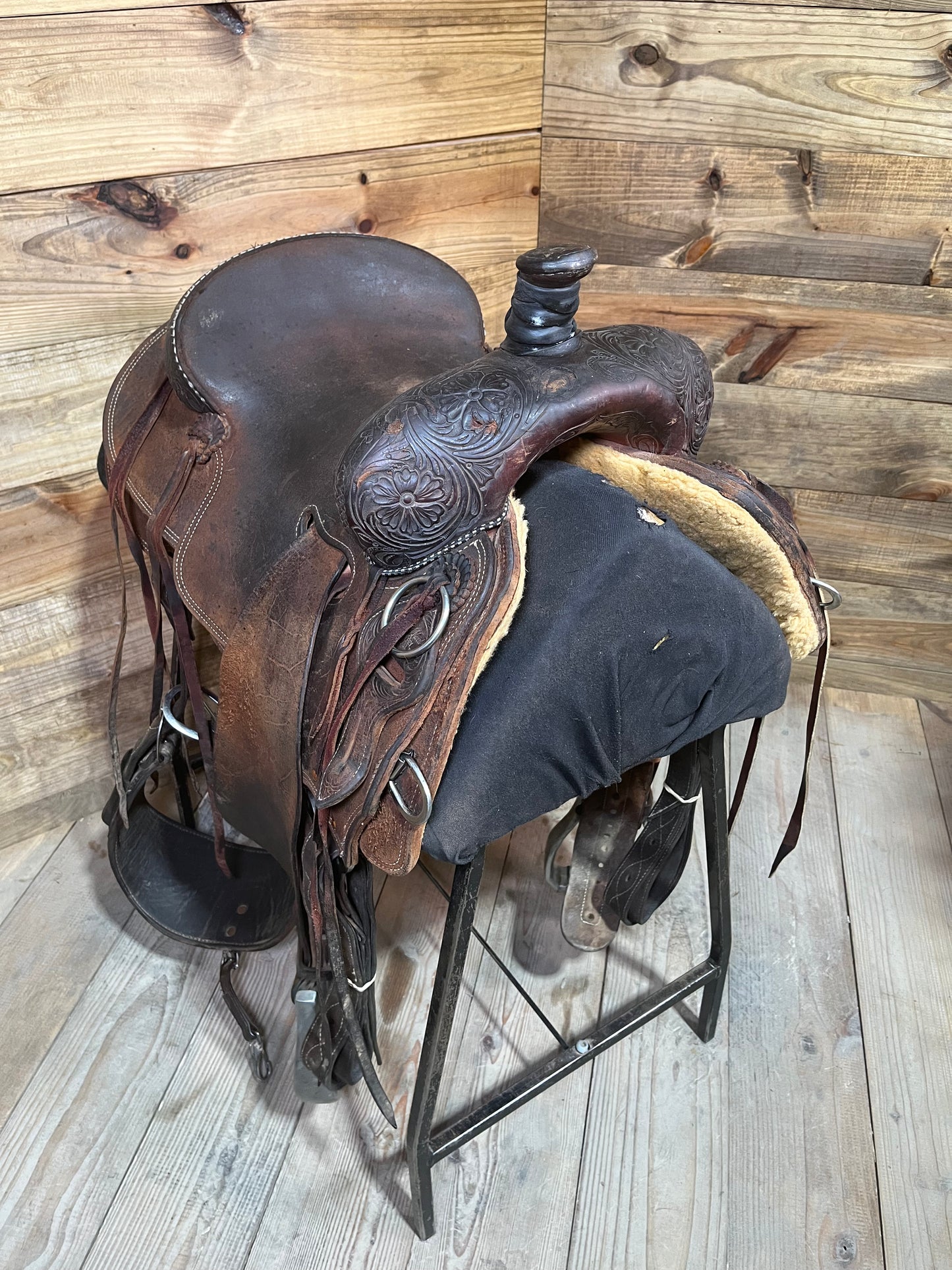 Trent Ward WJ Ranch Saddle ISUSED1776