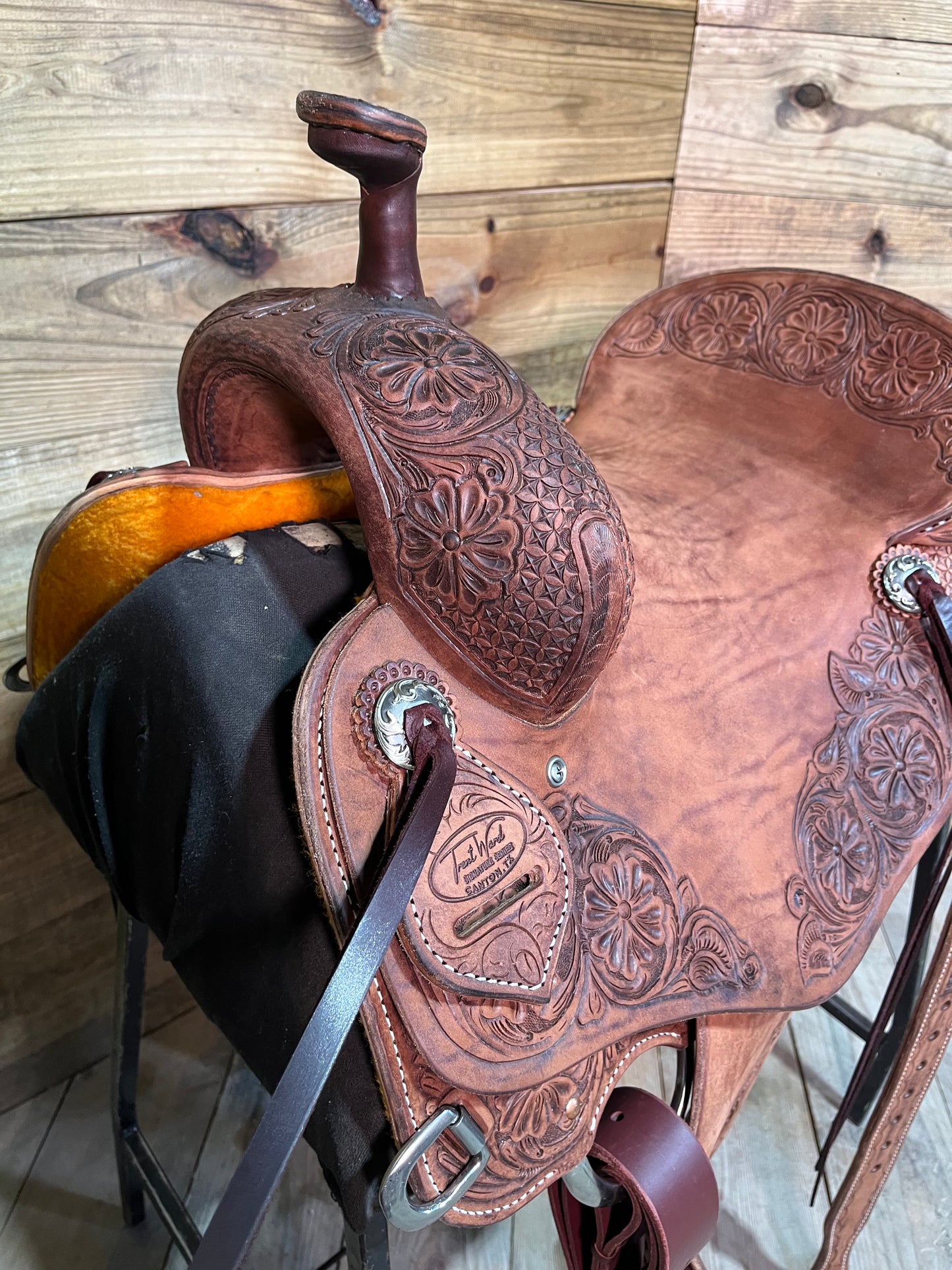 Trent Ward Signature BW Ranch Cutter ISRC344-25