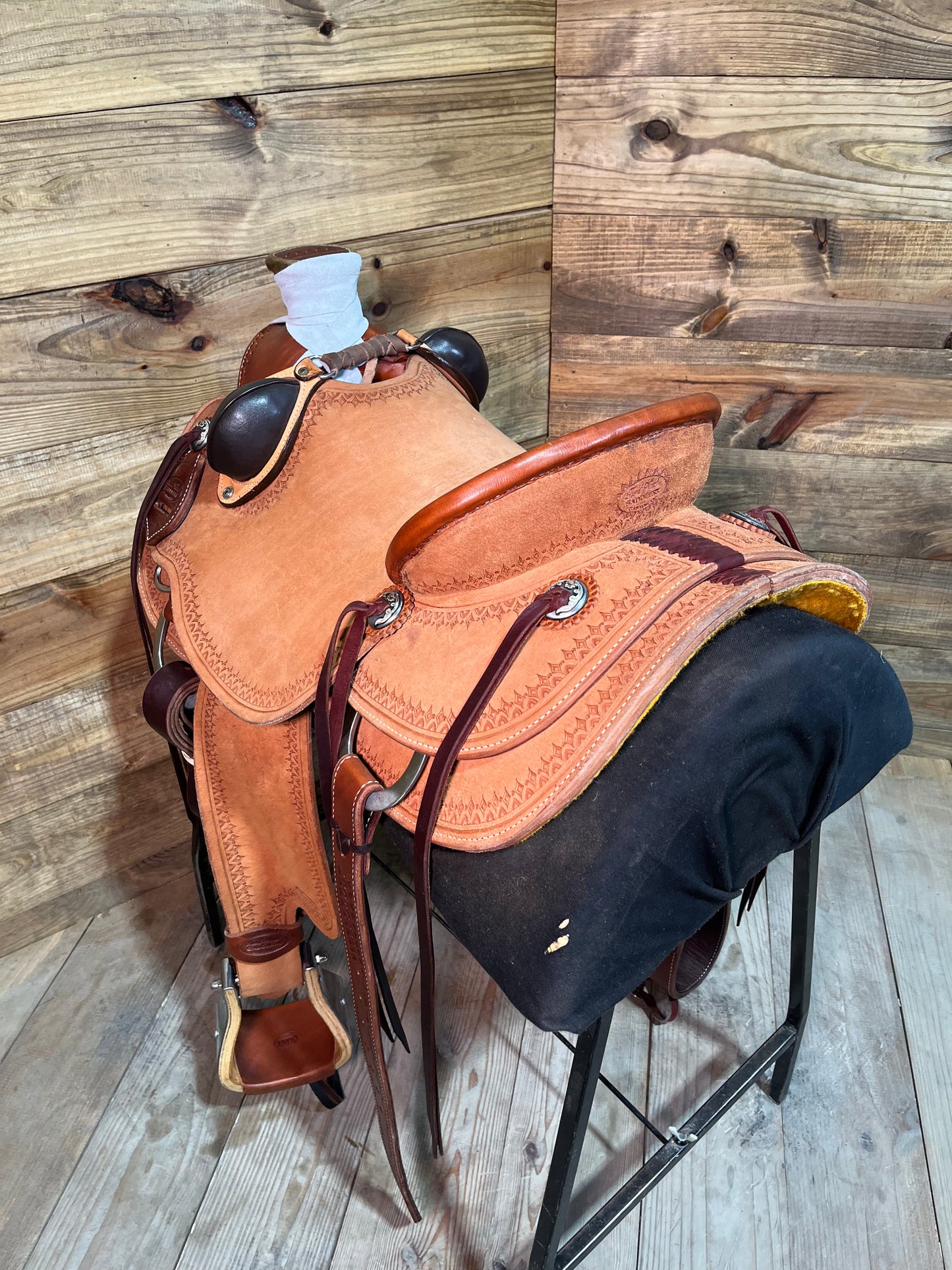 Trent Ward Wade Rancher ISRS718-25