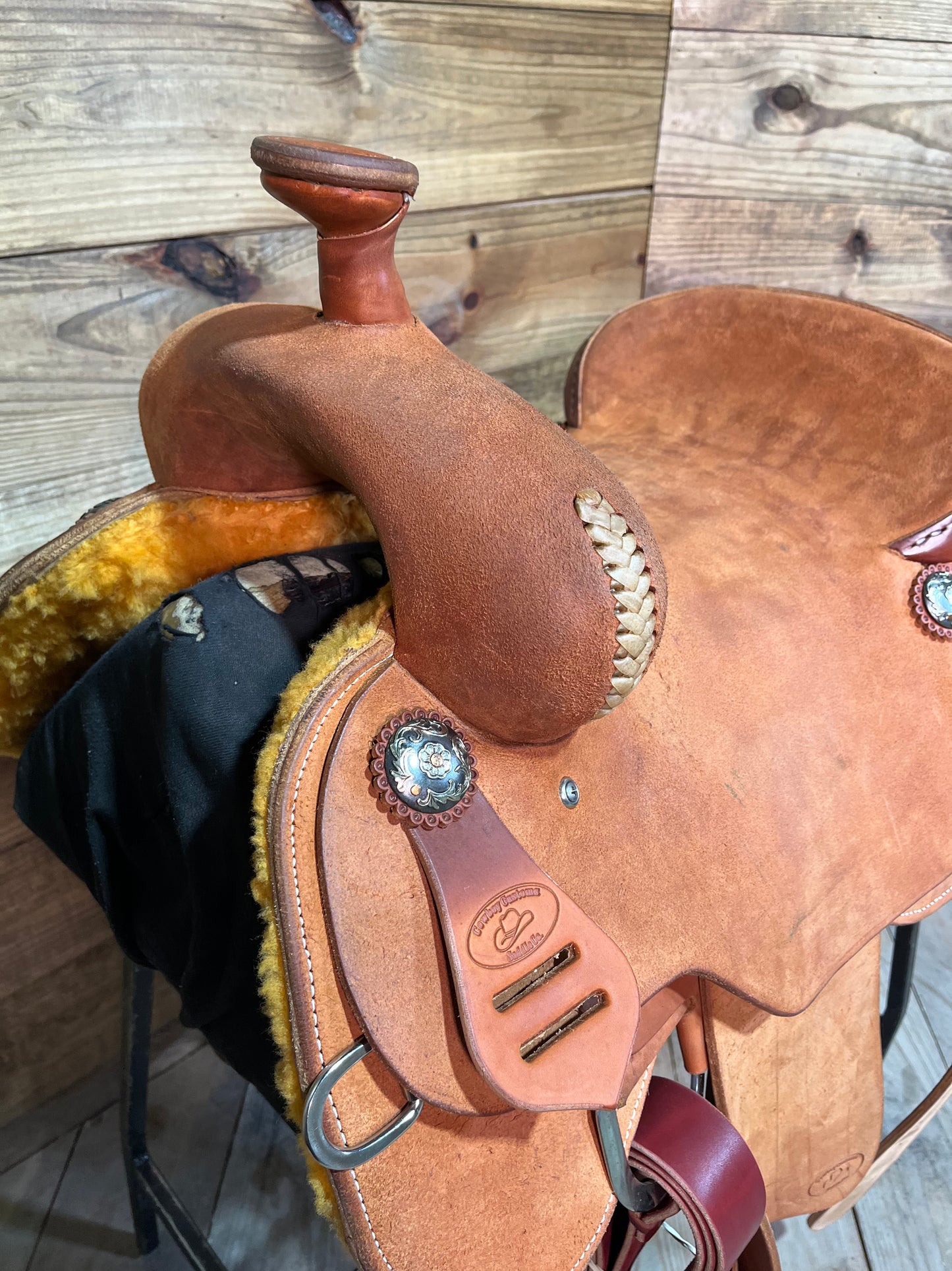 Cowboy Custom Ranch Roper ISUSED1796