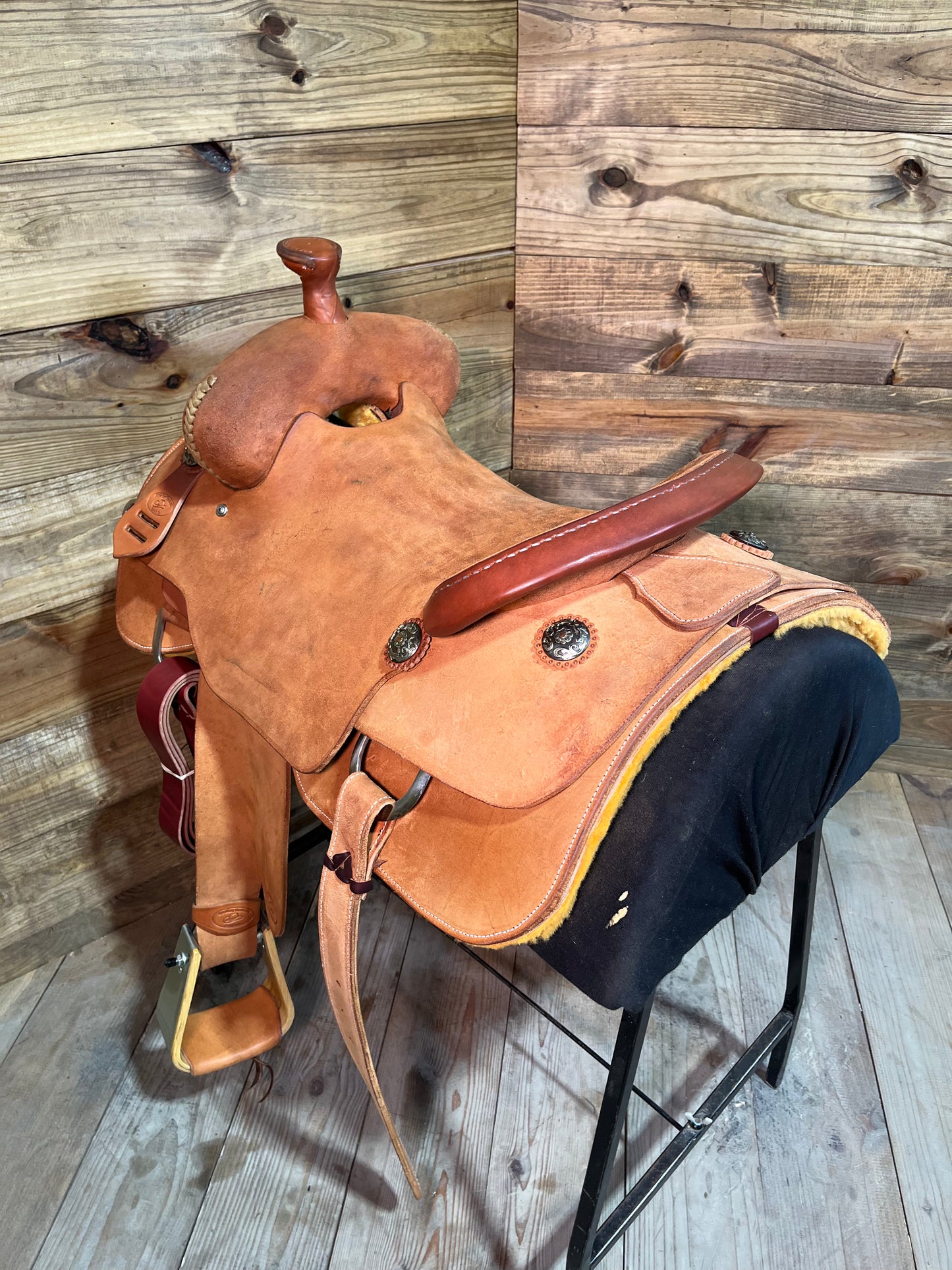 Cowboy Custom Ranch Roper ISUSED1796