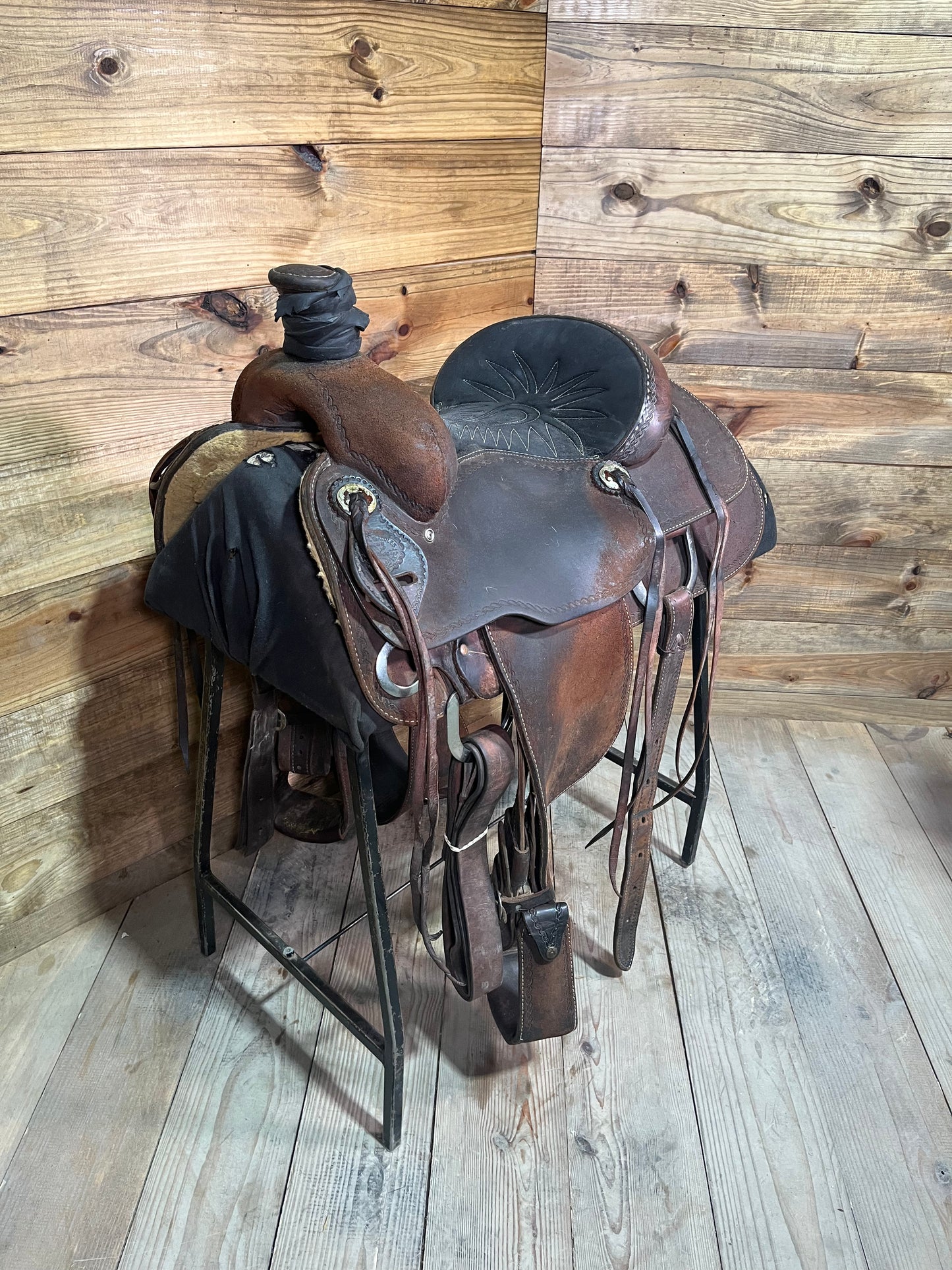 Lazy "L" Coats Roper ISUSED1861