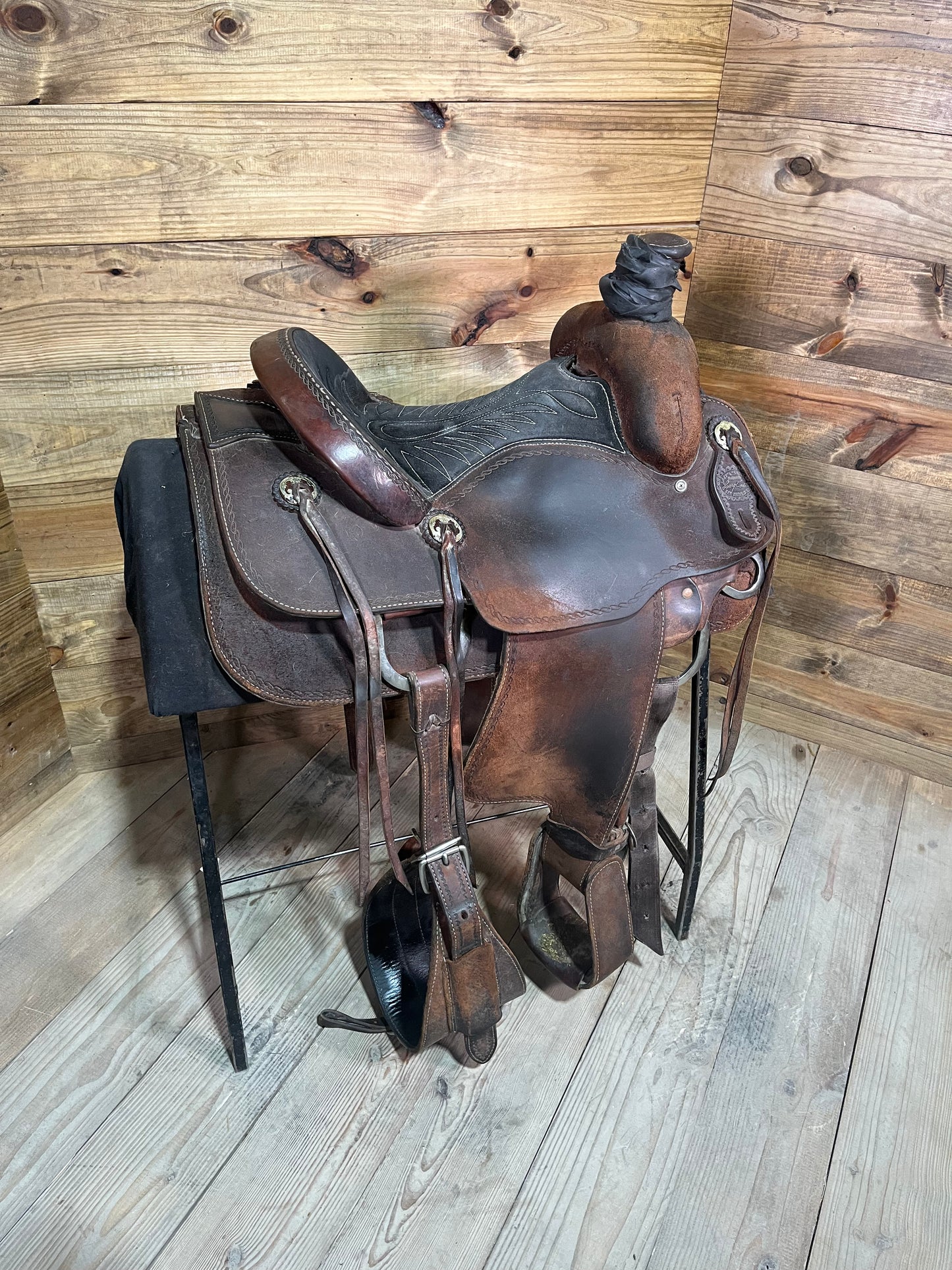 Lazy "L" Coats Roper ISUSED1861
