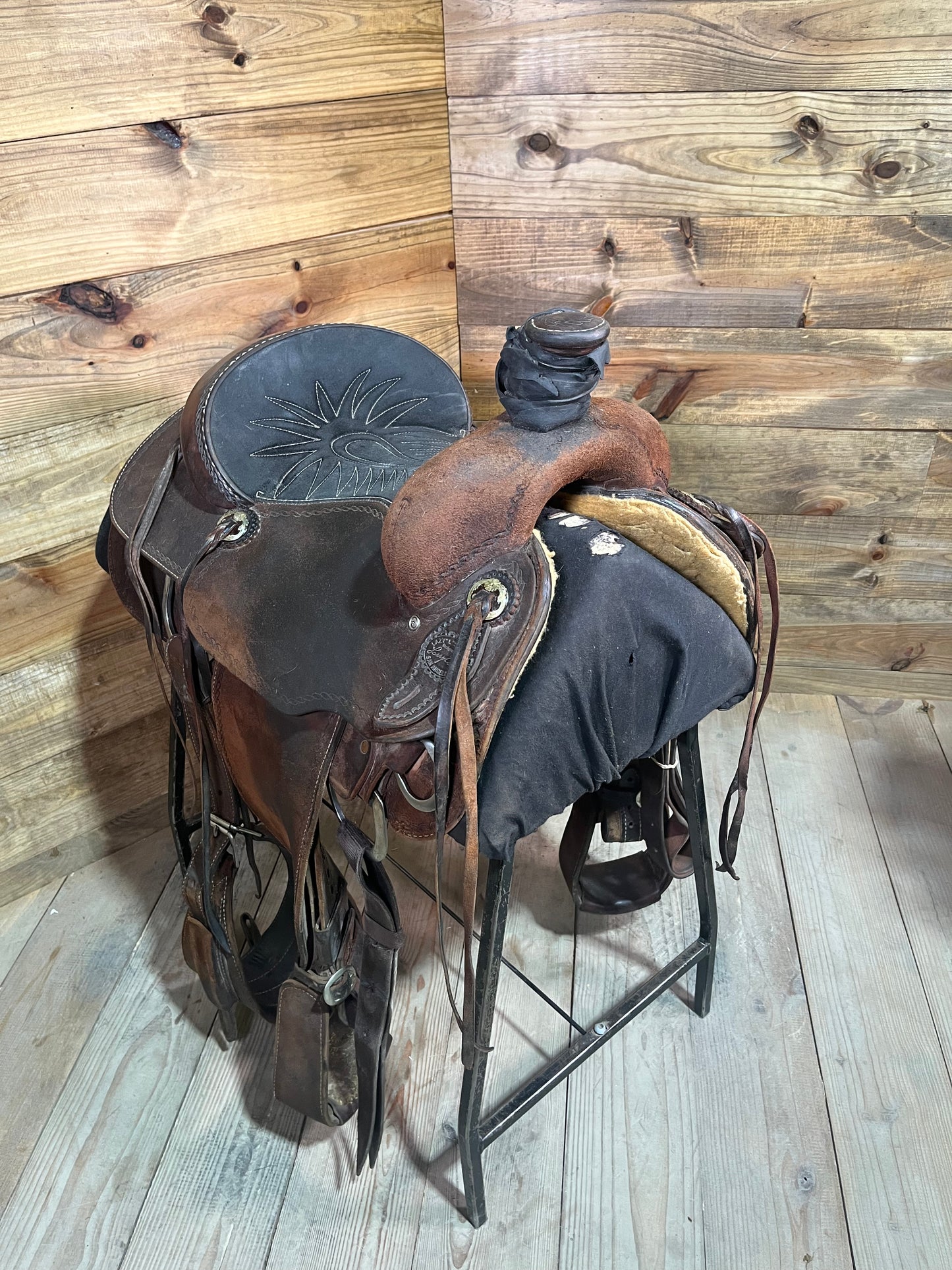 Lazy "L" Coats Roper ISUSED1861