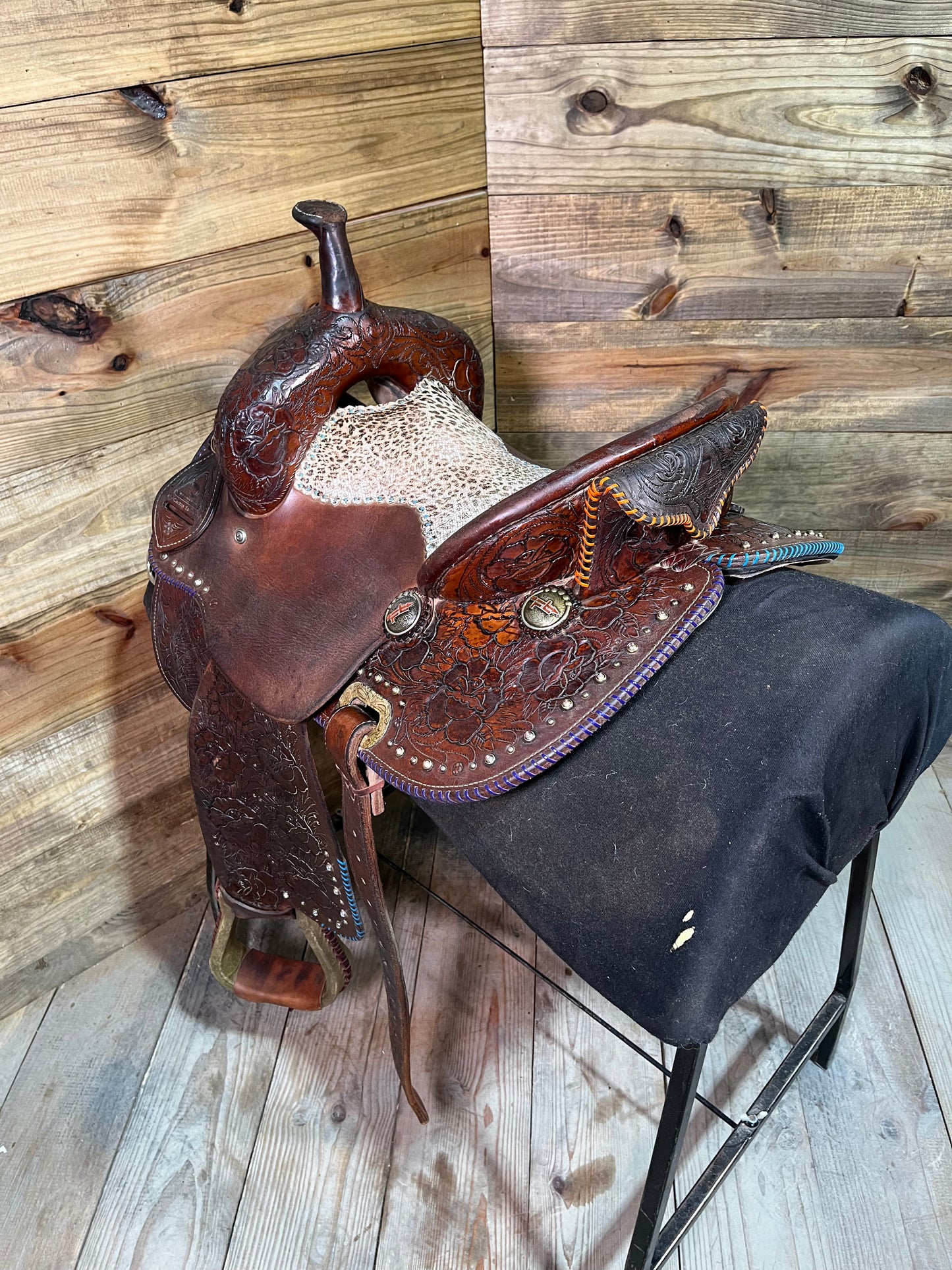 Dynamic Edge Barrel By Cactus Saddlery ISUSED1872
