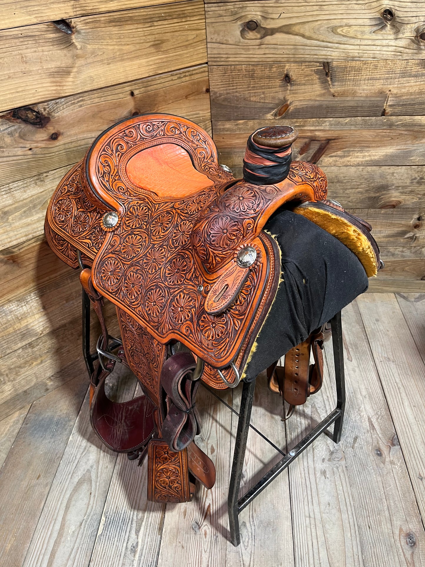 15" Trent Ward Platinum Roper ISUSED2527