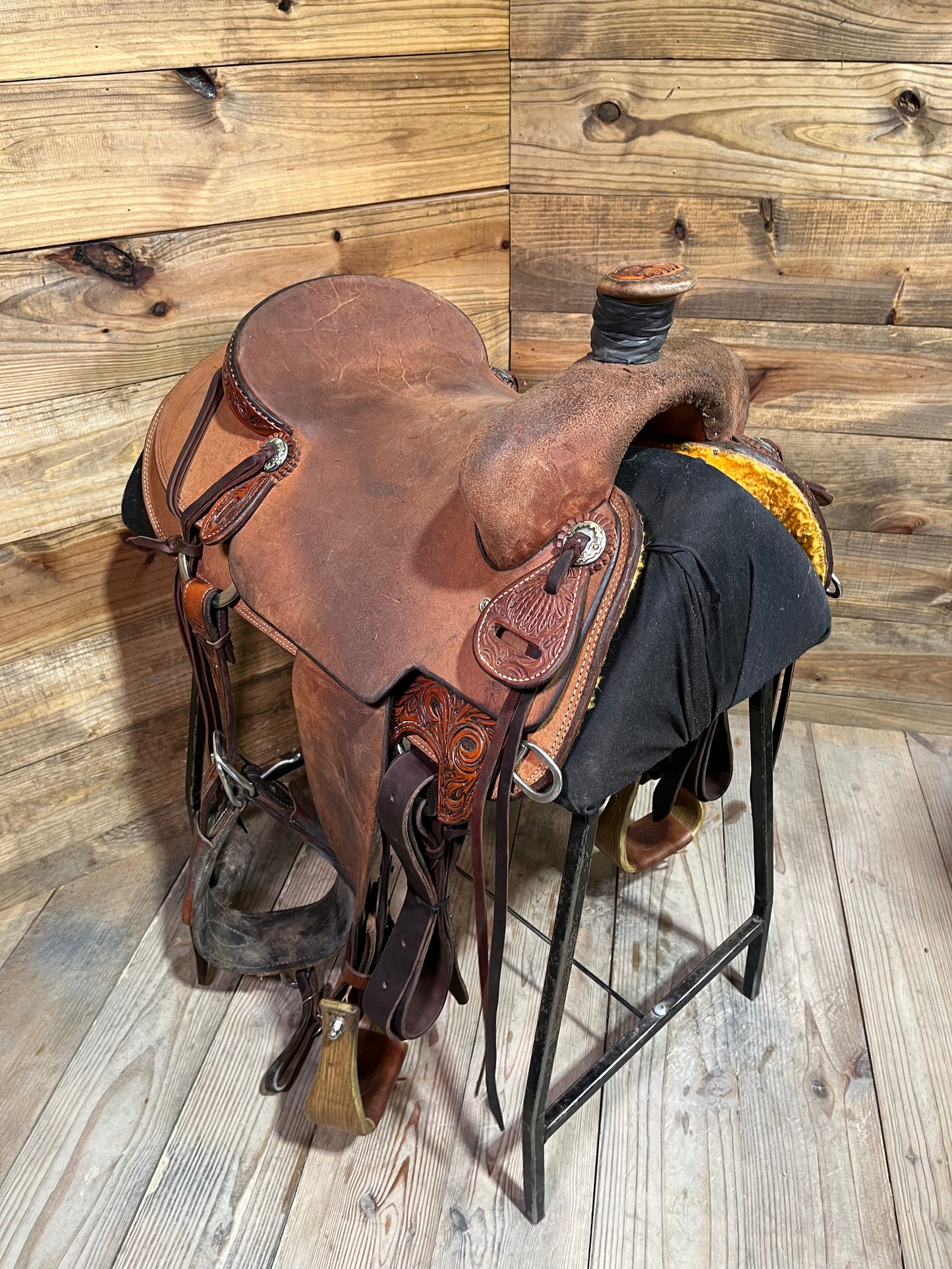 16" Trent Ward Platinum Rancher ISUSED2528