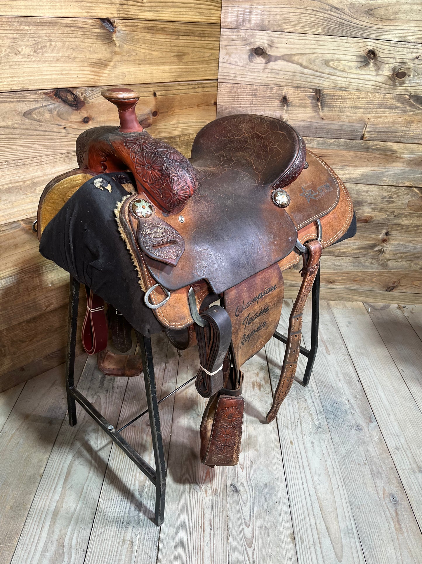 Trent Ward TM Roper ISUSED1893