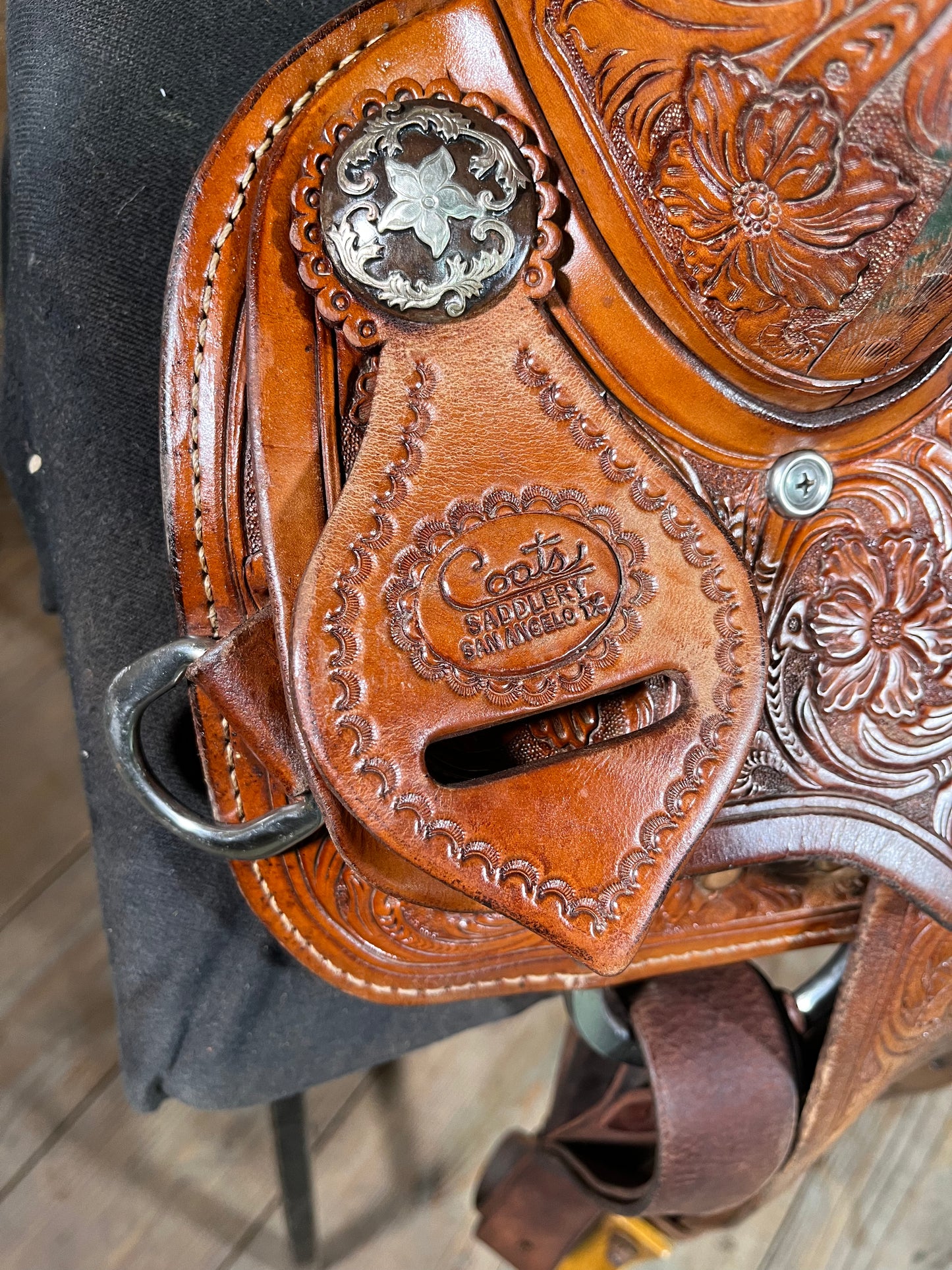 Coats Barrel Saddle ISUSED1257